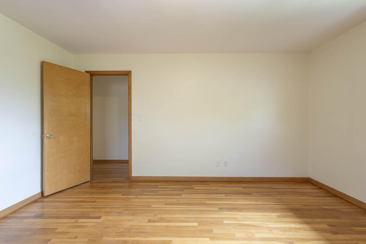 486 Park Avenue, Valparaiso, IN 46385; Image #40