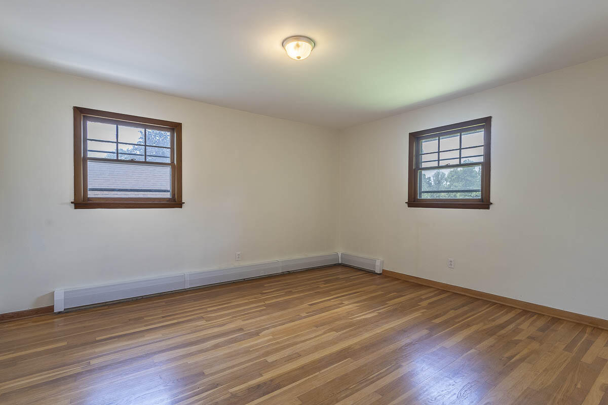 486 Park Avenue, Valparaiso, IN 46385; Image #42