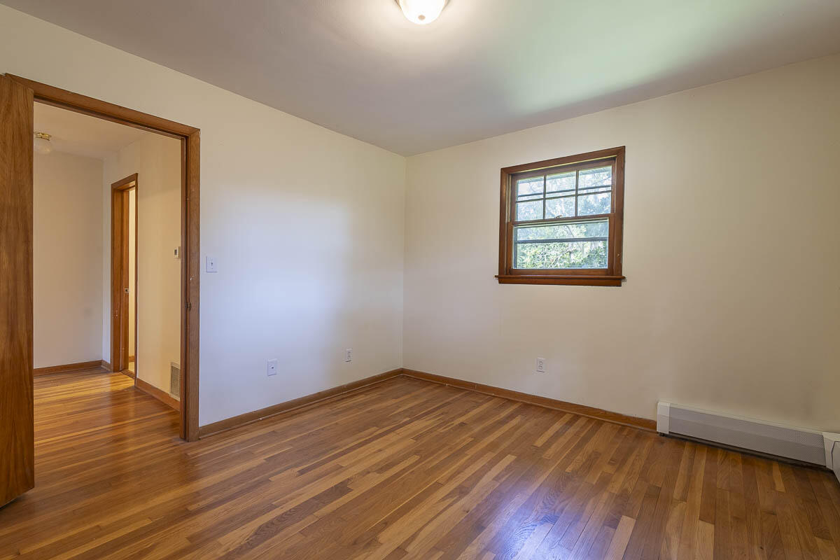 486 Park Avenue, Valparaiso, IN 46385; Image #48