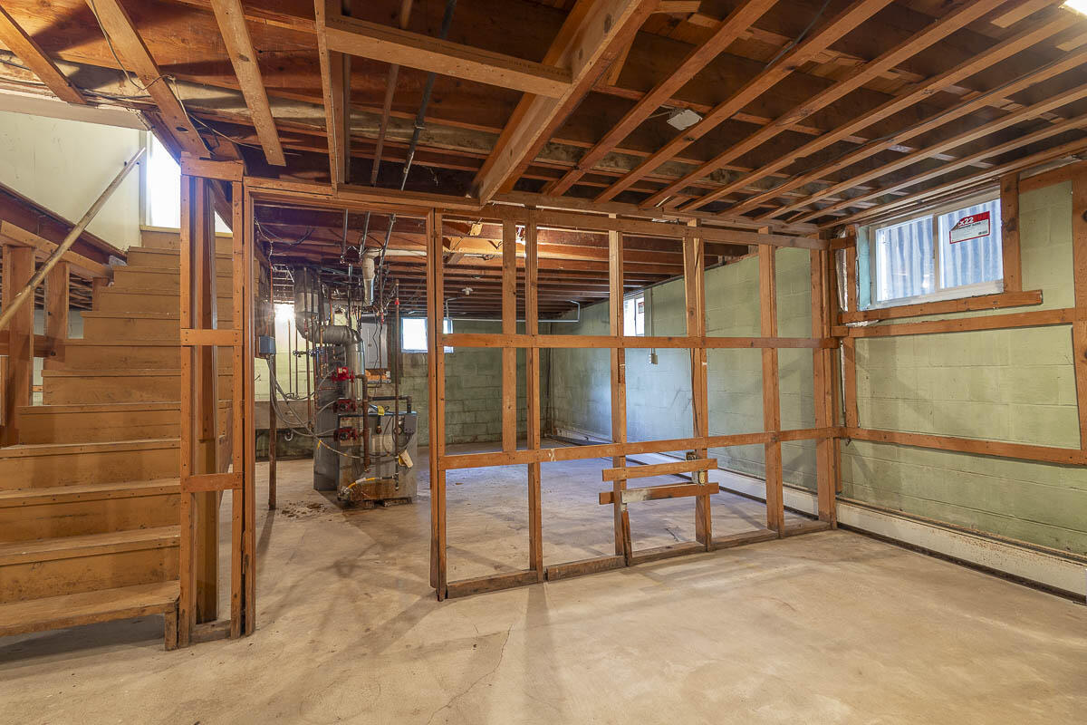 486 Park Avenue, Valparaiso, IN 46385; Image #59