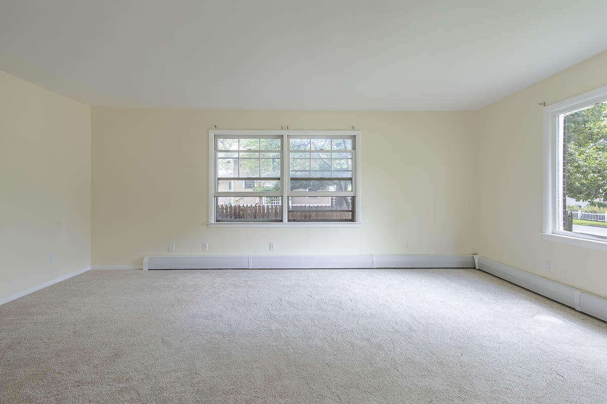 486 Park Avenue, Valparaiso, IN 46385; Image #7