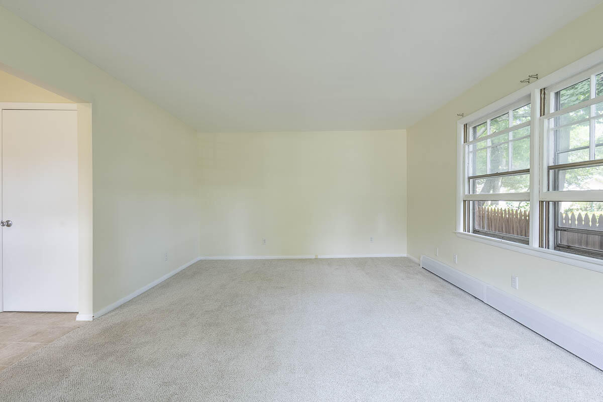 486 Park Avenue, Valparaiso, IN 46385; Image #8