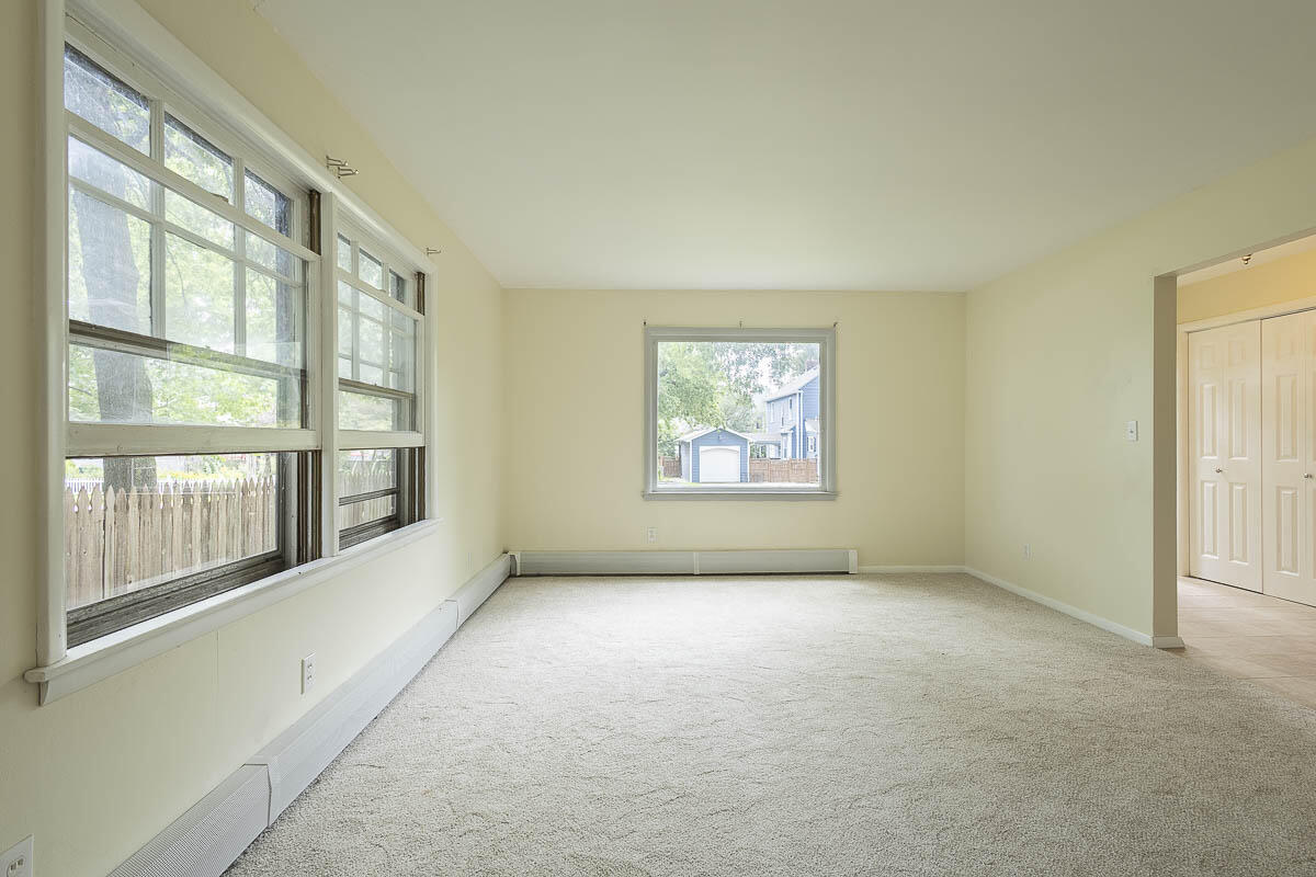 486 Park Avenue, Valparaiso, IN 46385; Image #9