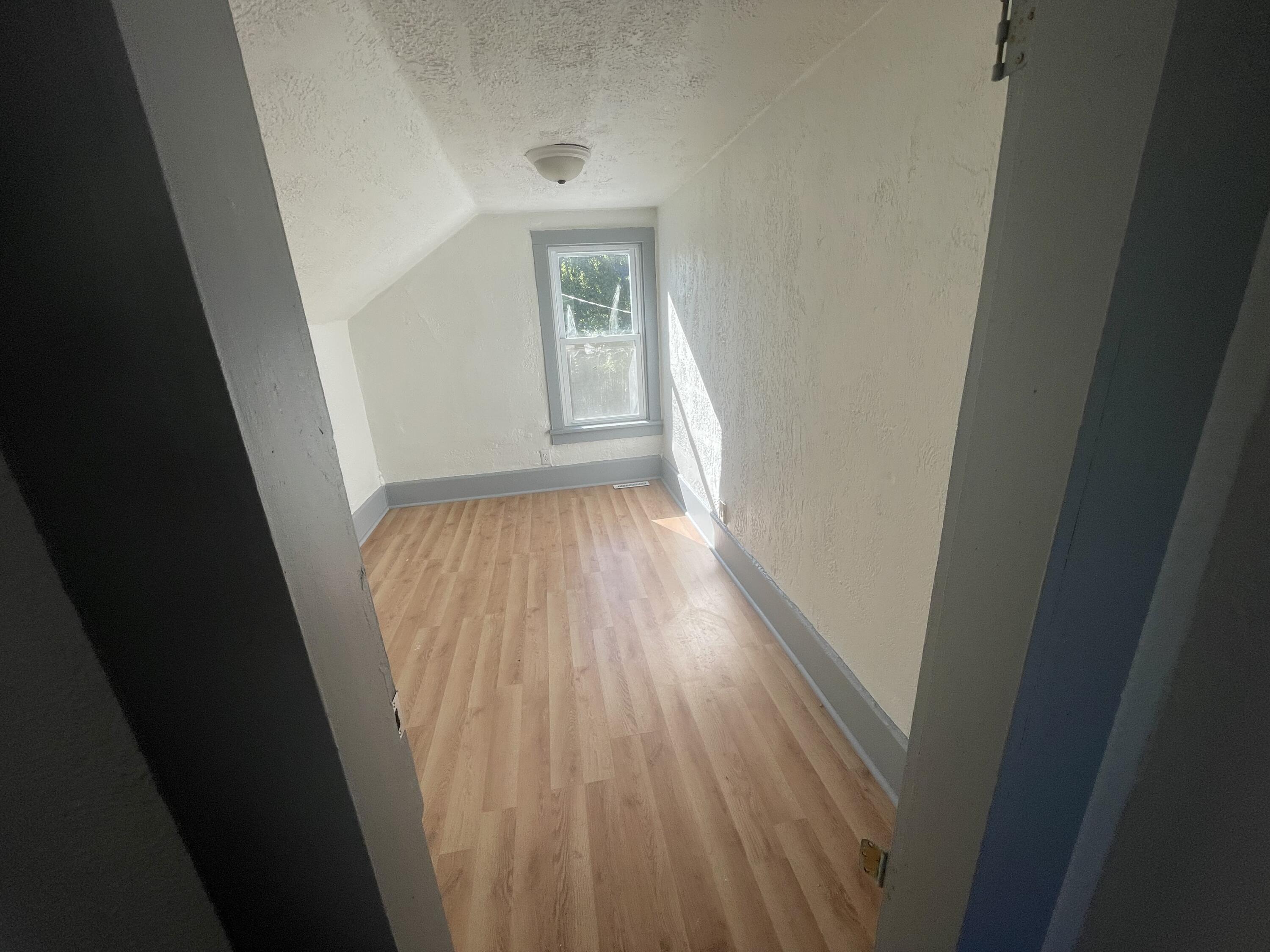 332 Grove Street, La Porte, IN 46350; Image #9