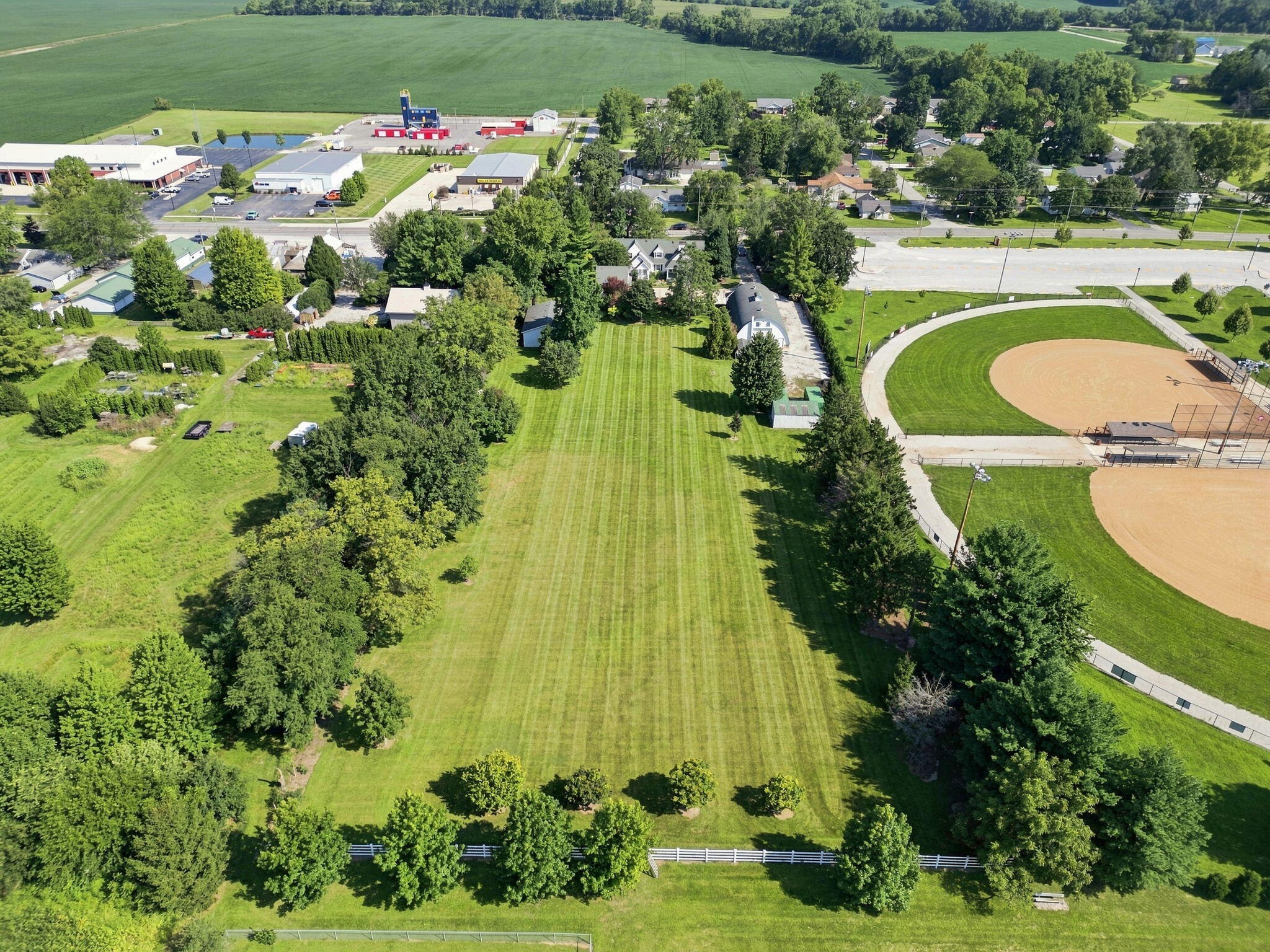827 W Clark Street, Rensselaer, IN 47978; Image #69