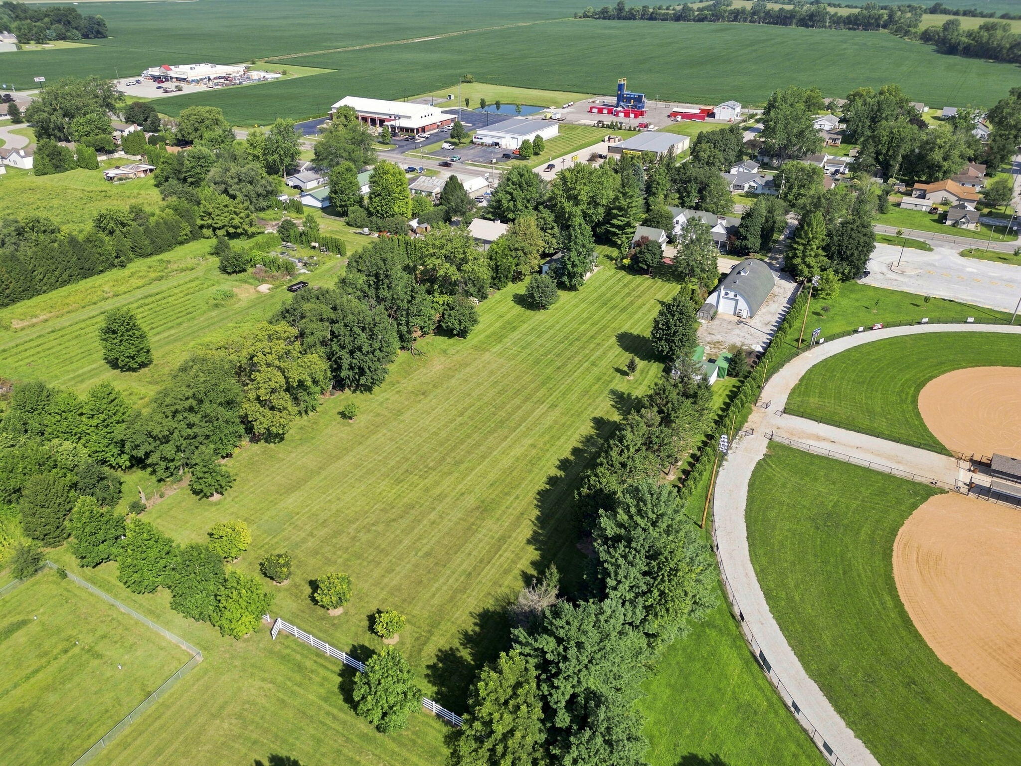 827 W Clark Street, Rensselaer, IN 47978; Image #70