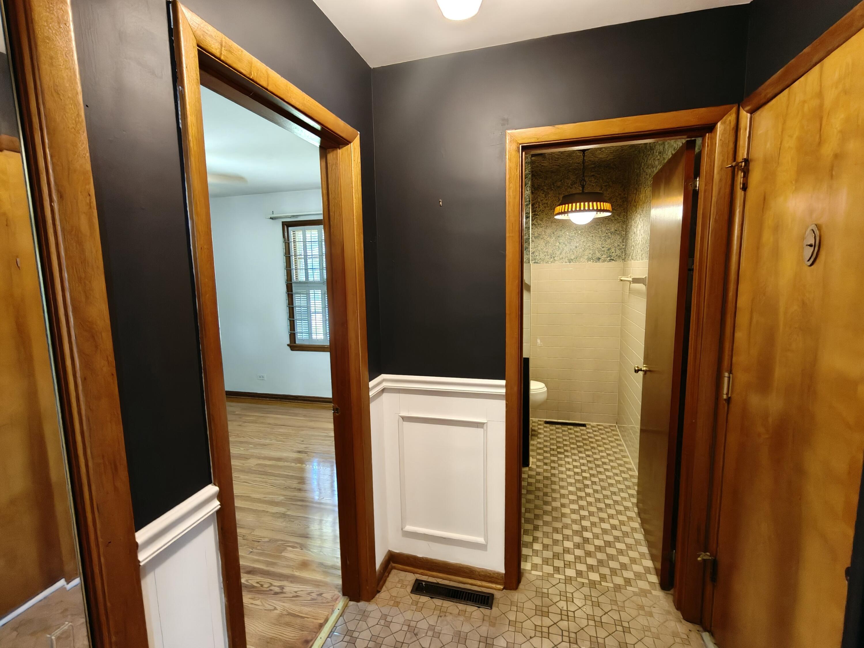 430 E 54th Avenue, Merrillville, IN 46410; Image #10