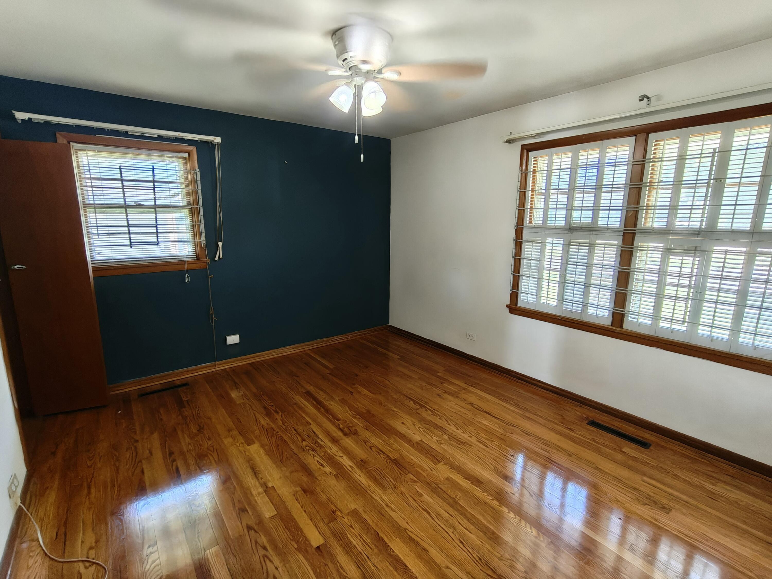 430 E 54th Avenue, Merrillville, IN 46410; Image #14