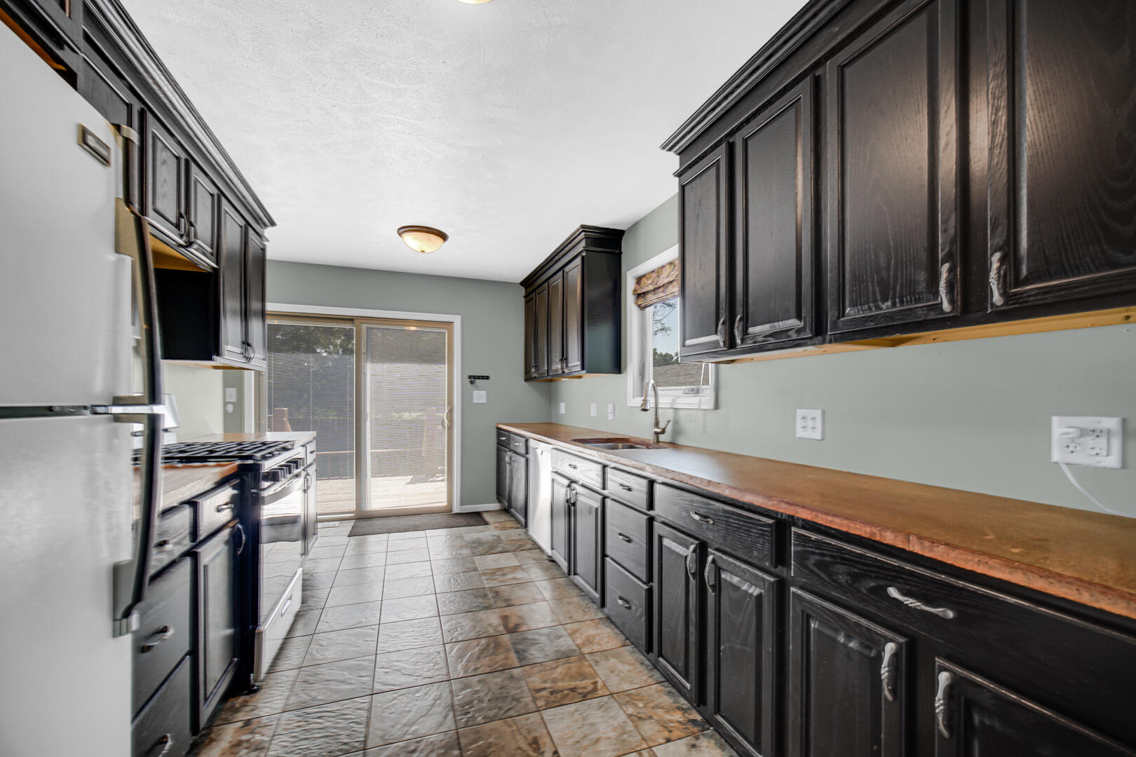 5094 E Saugana Trail, Rolling Prairie, IN 46371; Image #14