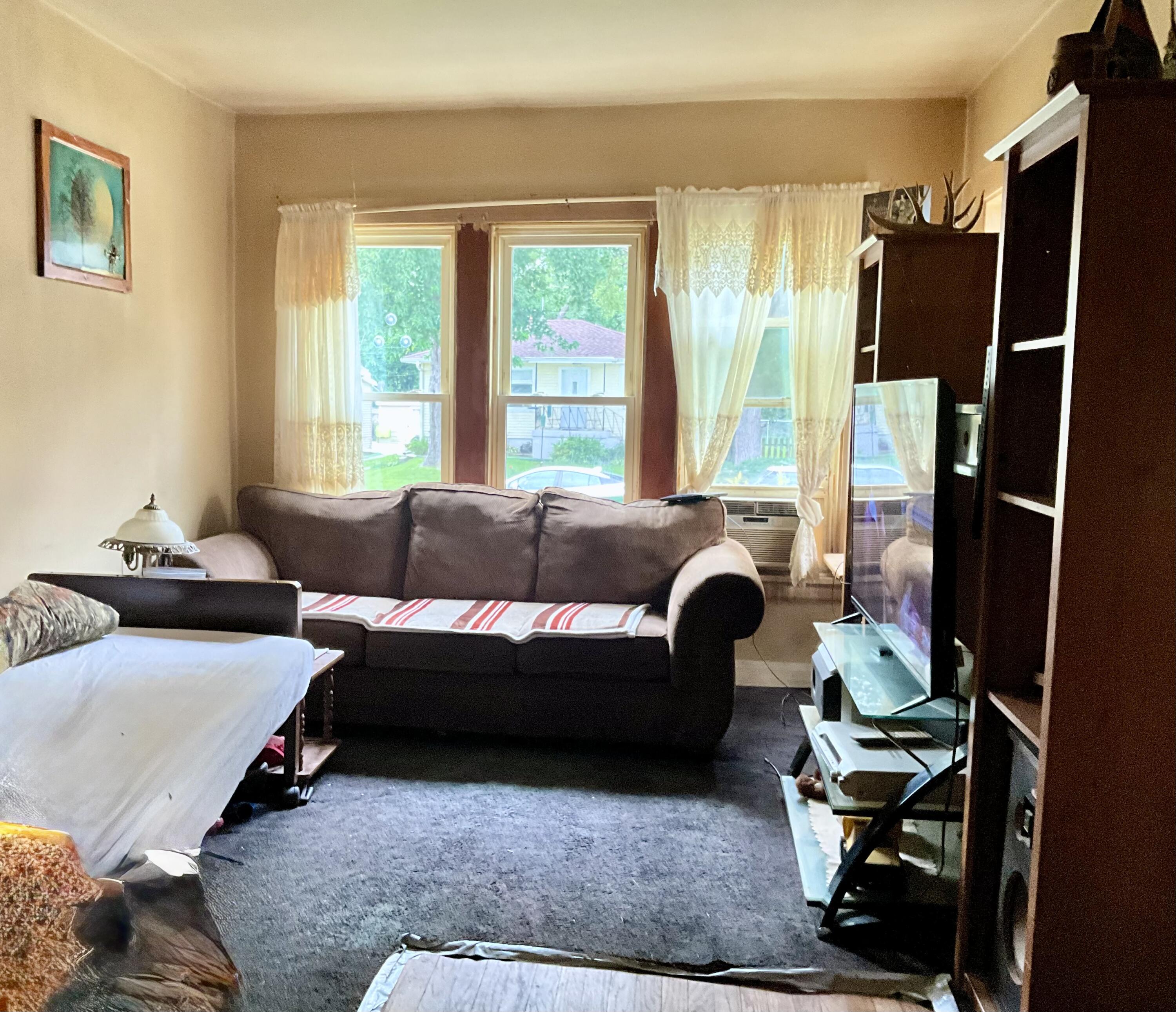 2739 New York Avenue, Whiting, IN 46394; Image #3