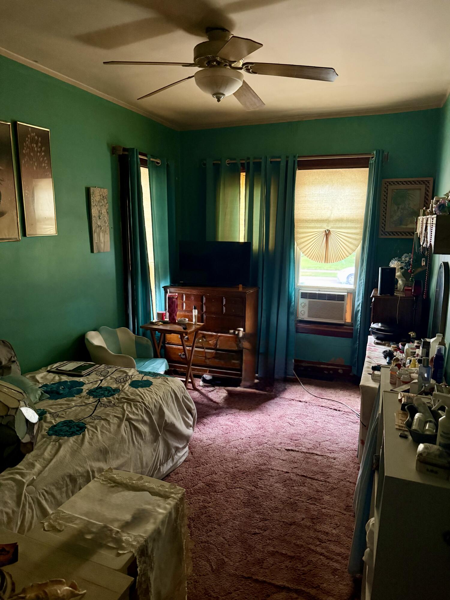2739 New York Avenue, Whiting, IN 46394; Image #9