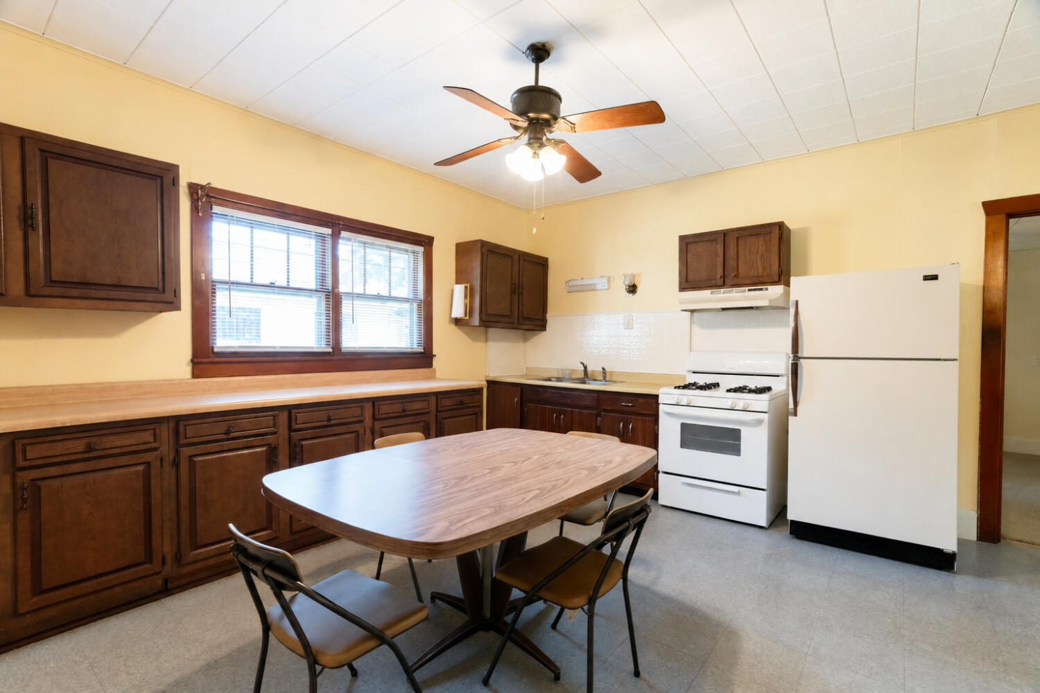 11477 N 250 W, Sumava Resorts, IN 46379; Image #13