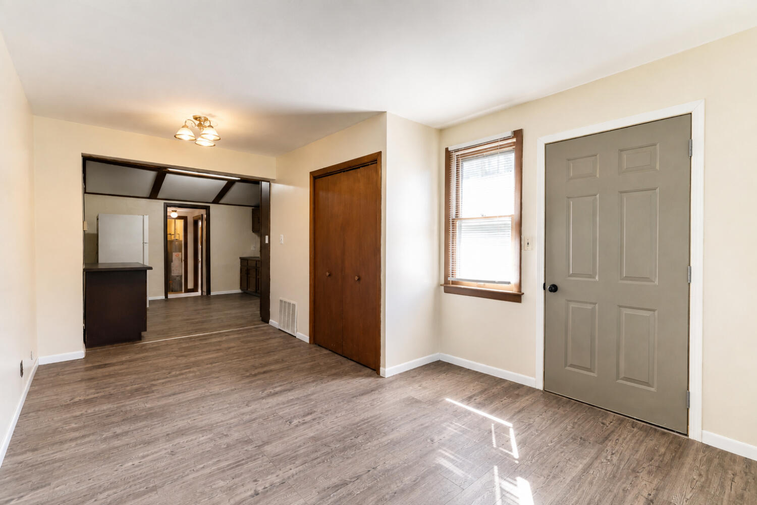 11477 N 250 W, Sumava Resorts, IN 46379; Image #32