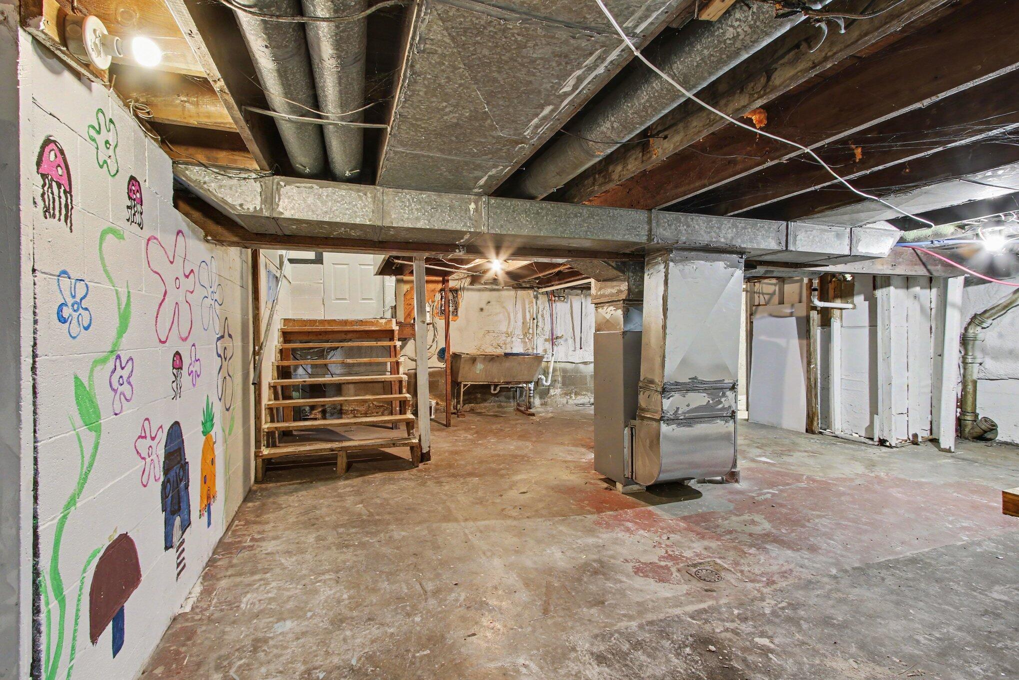 626 Gladys Street, Michigan City, IN 46360; Image #16