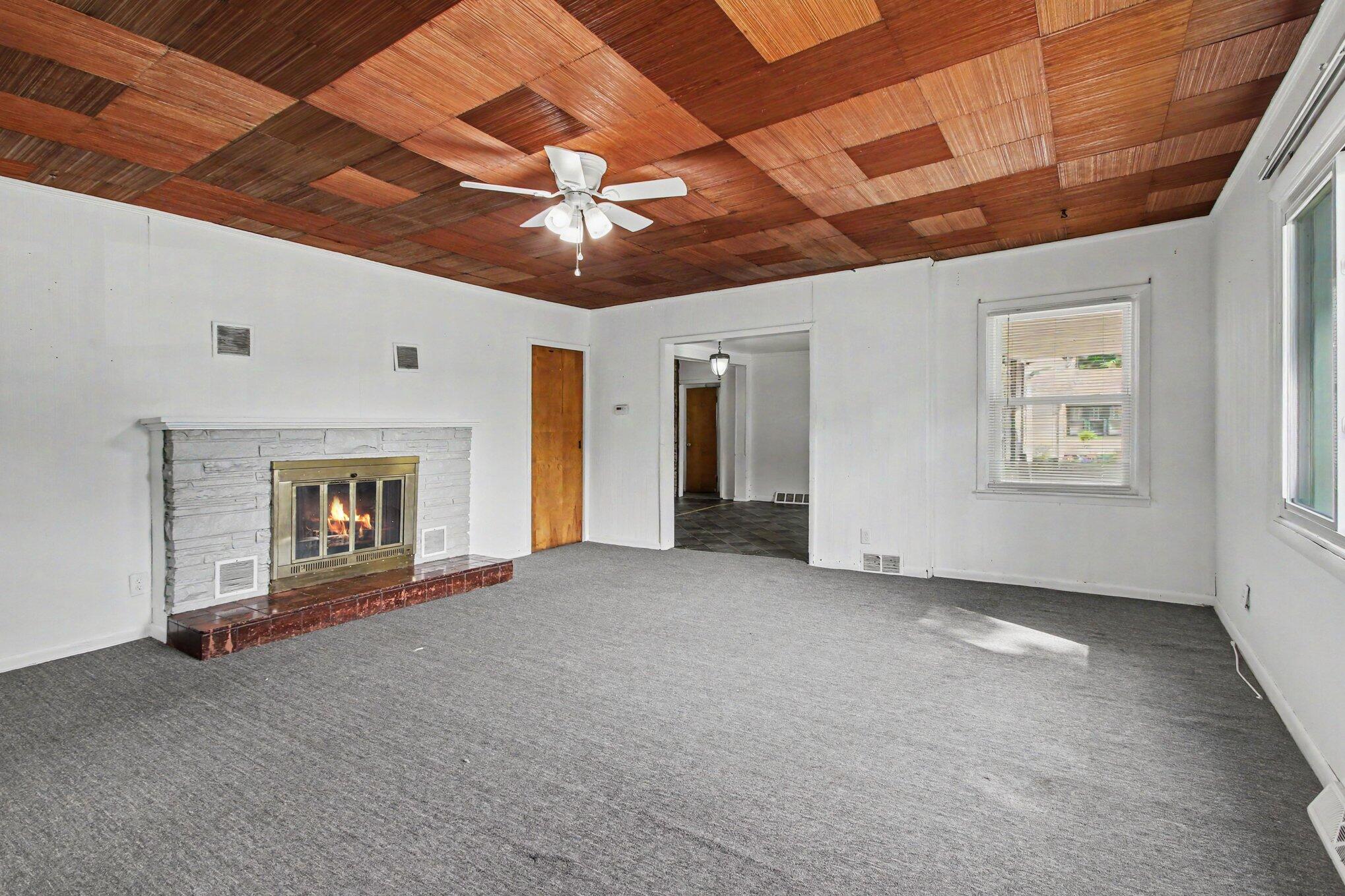 626 Gladys Street, Michigan City, IN 46360; Image #8