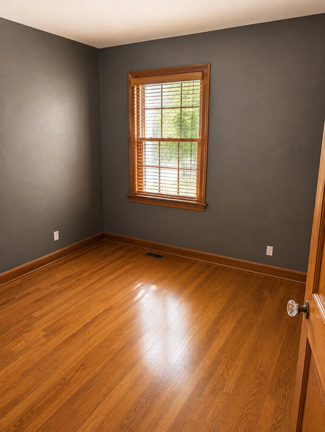 605 W Montgomery Street, Francesville, IN 47946; Image #36