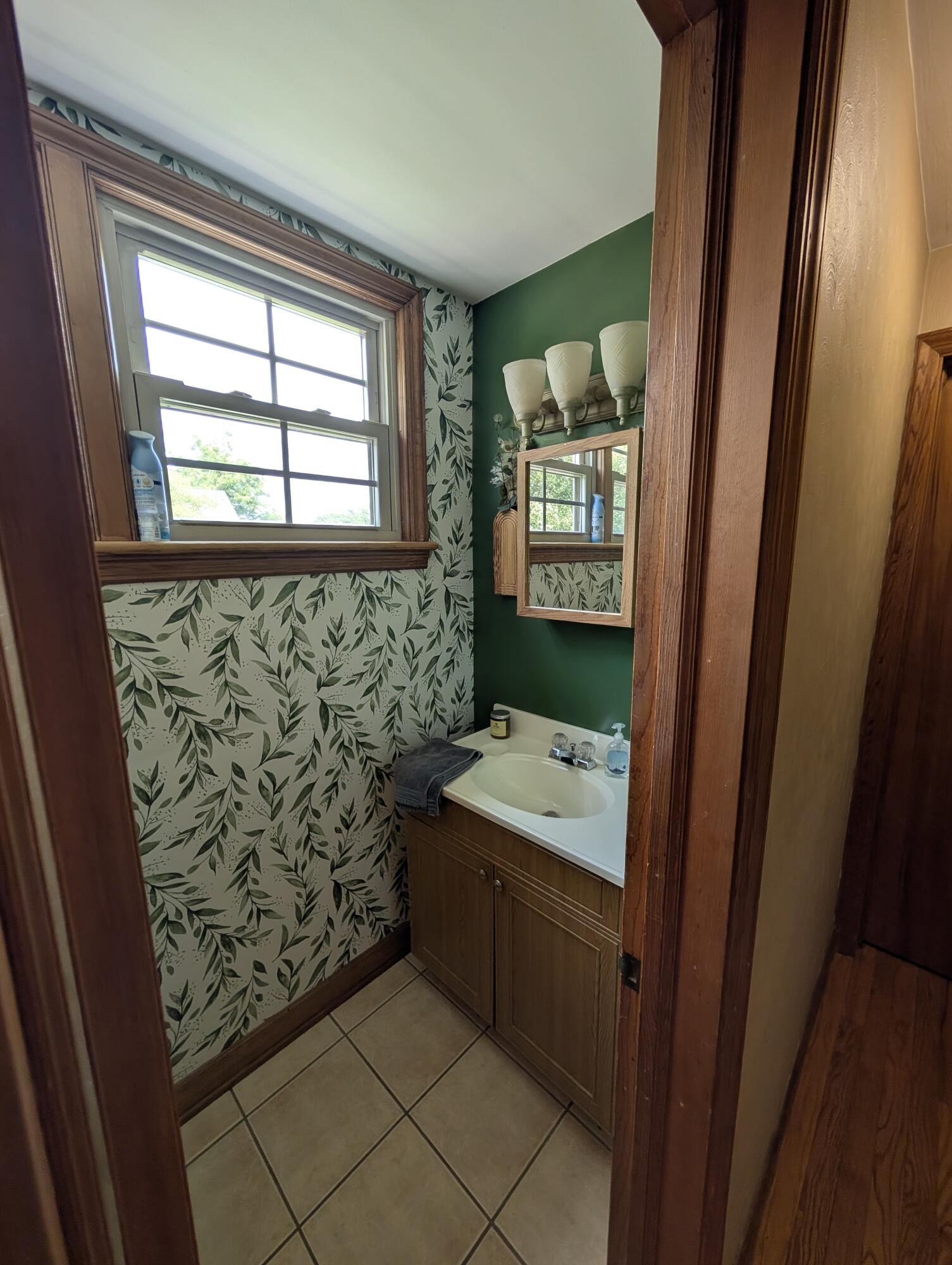 605 W Montgomery Street, Francesville, IN 47946; Image #47