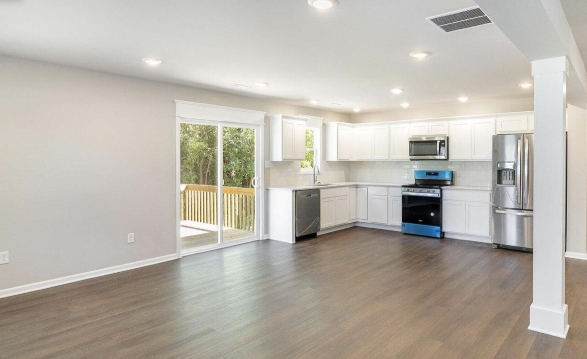 709 Fernway Road, Kingsford Heights, IN 46346; Image #3