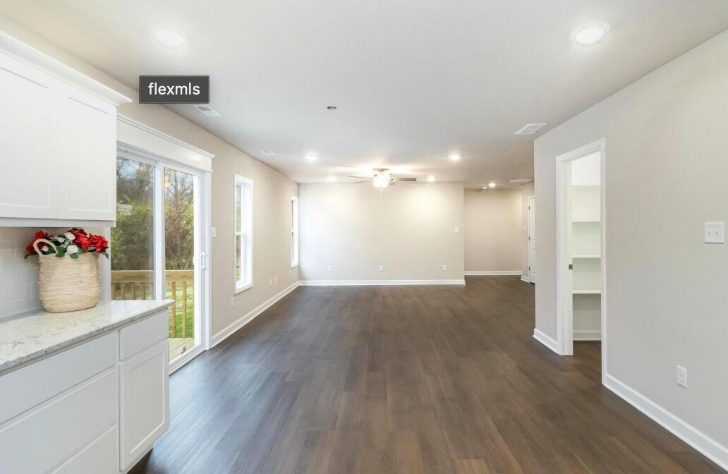 709 Fernway Road, Kingsford Heights, IN 46346; Image #5