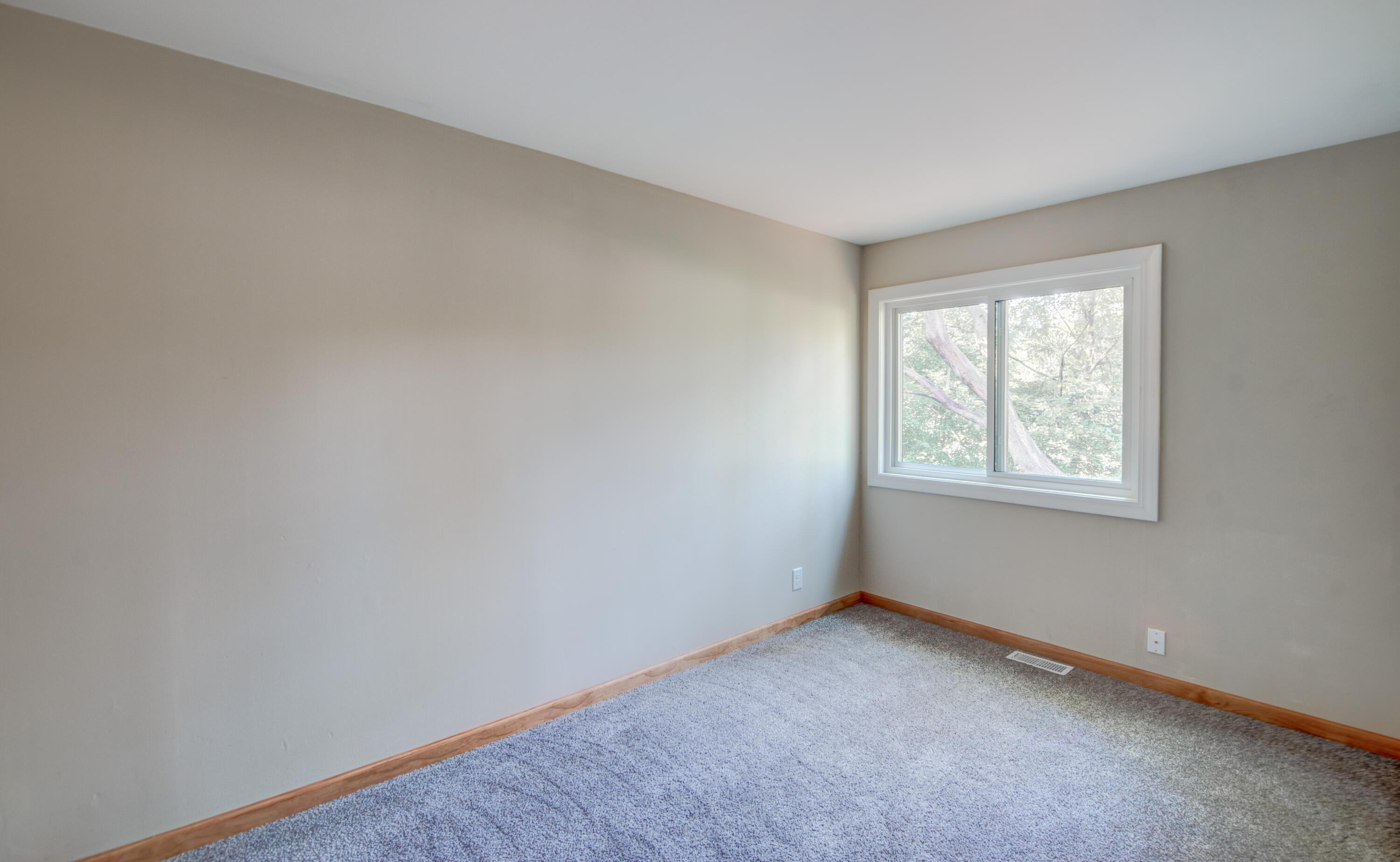 506 E Coolspring Avenue, Michigan City, IN #F, 46360; Image #28