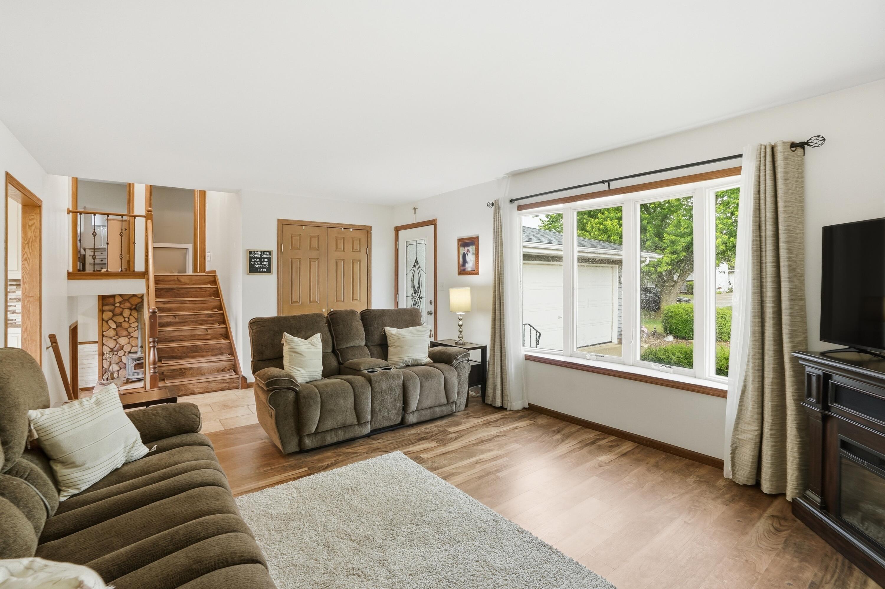 12042 W 103rd Court, St. John, IN 46373; Image #6