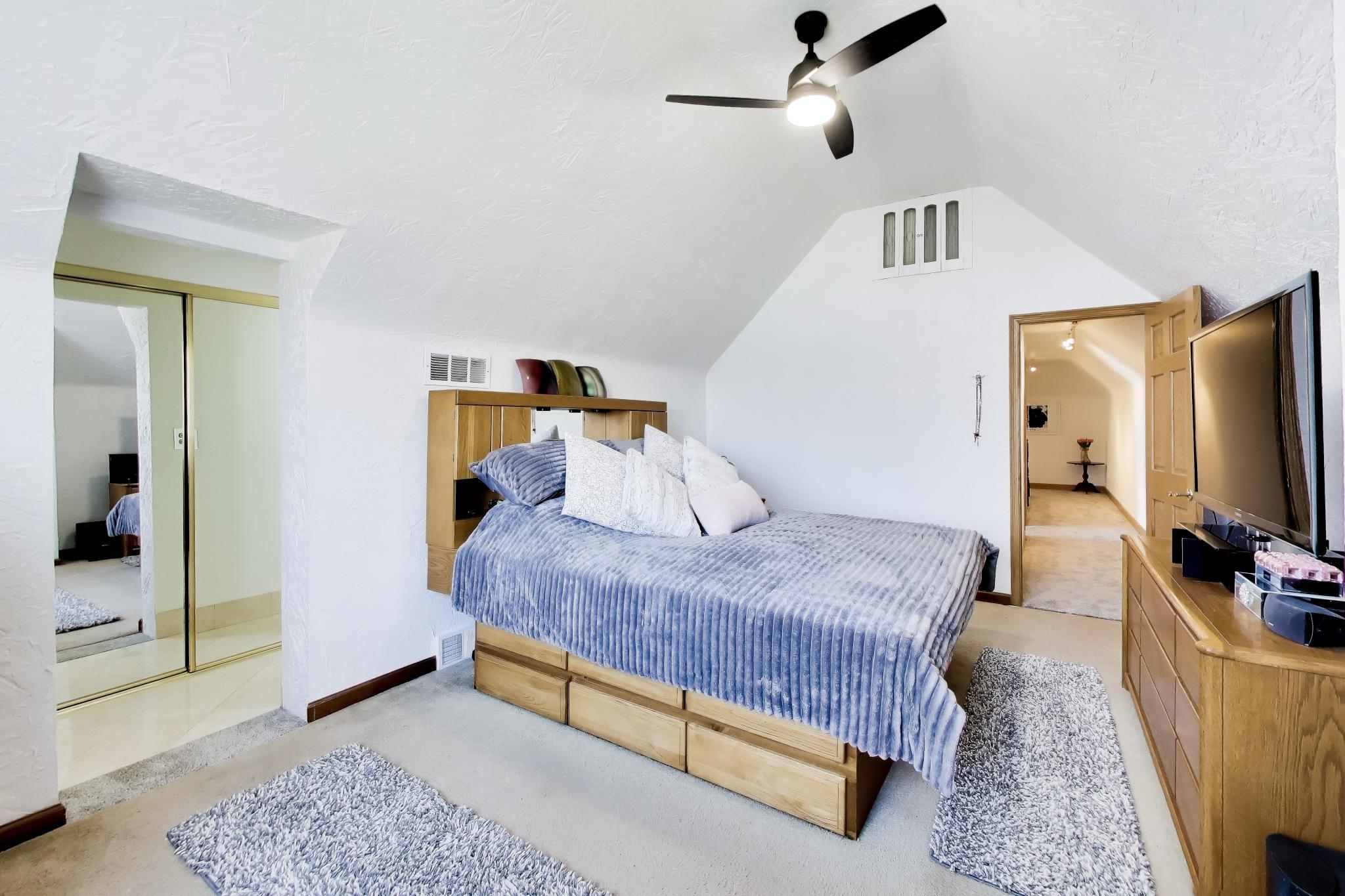 8039 Forest Avenue, Munster, IN 46321; Image #17