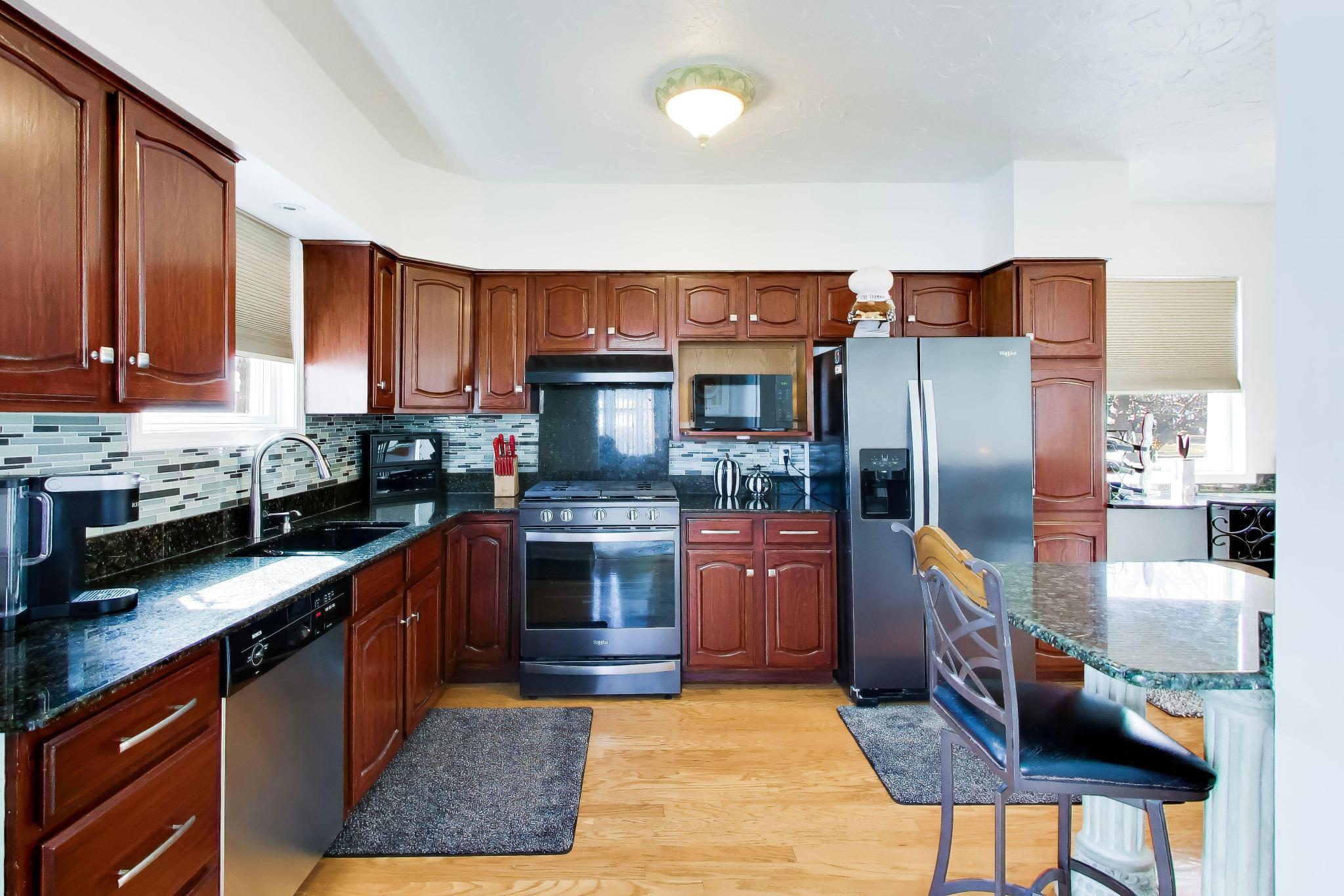 8039 Forest Avenue, Munster, IN 46321; Image #6