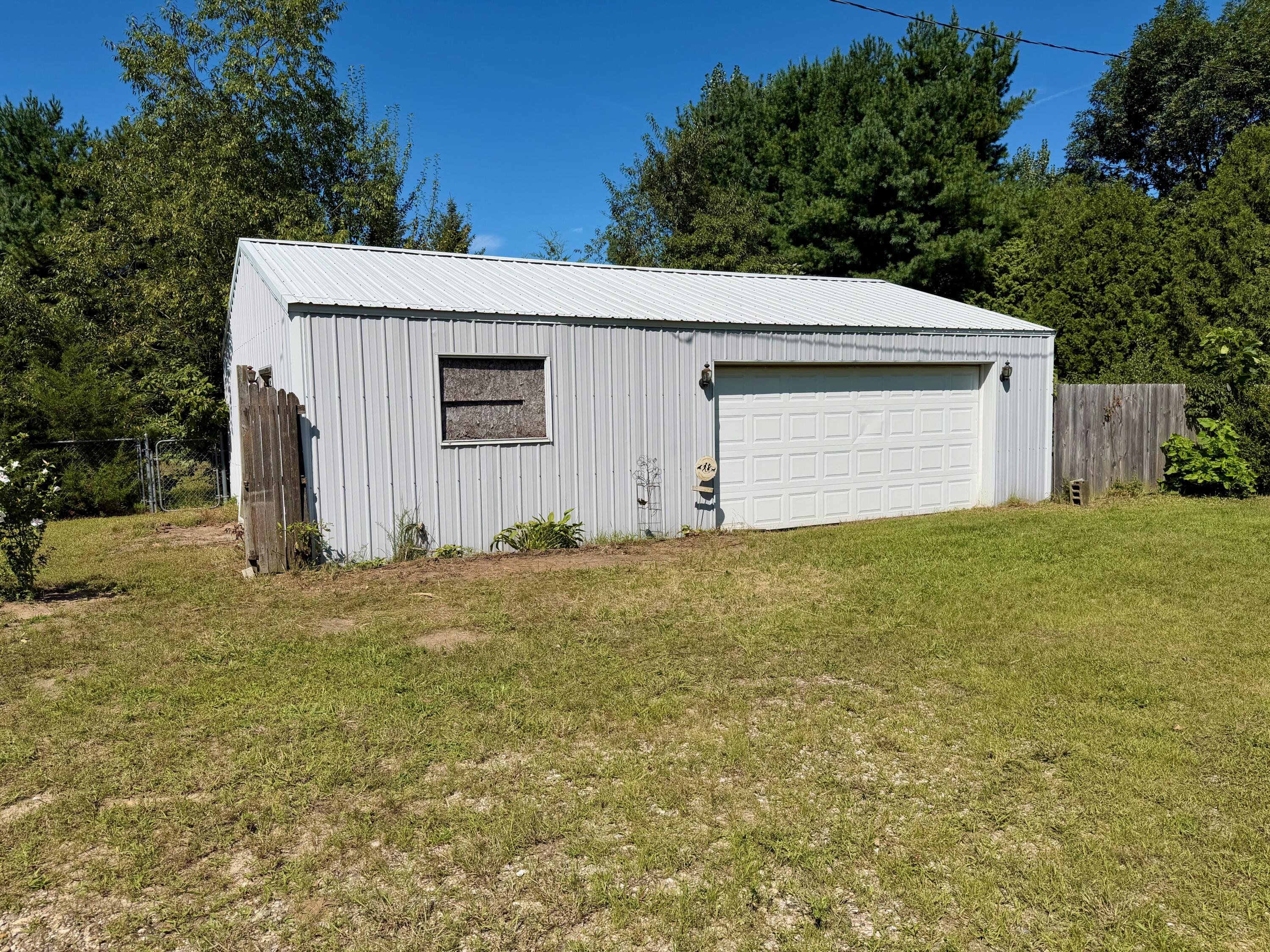 7497 S 250 W, North Judson, IN 46366; Image #15
