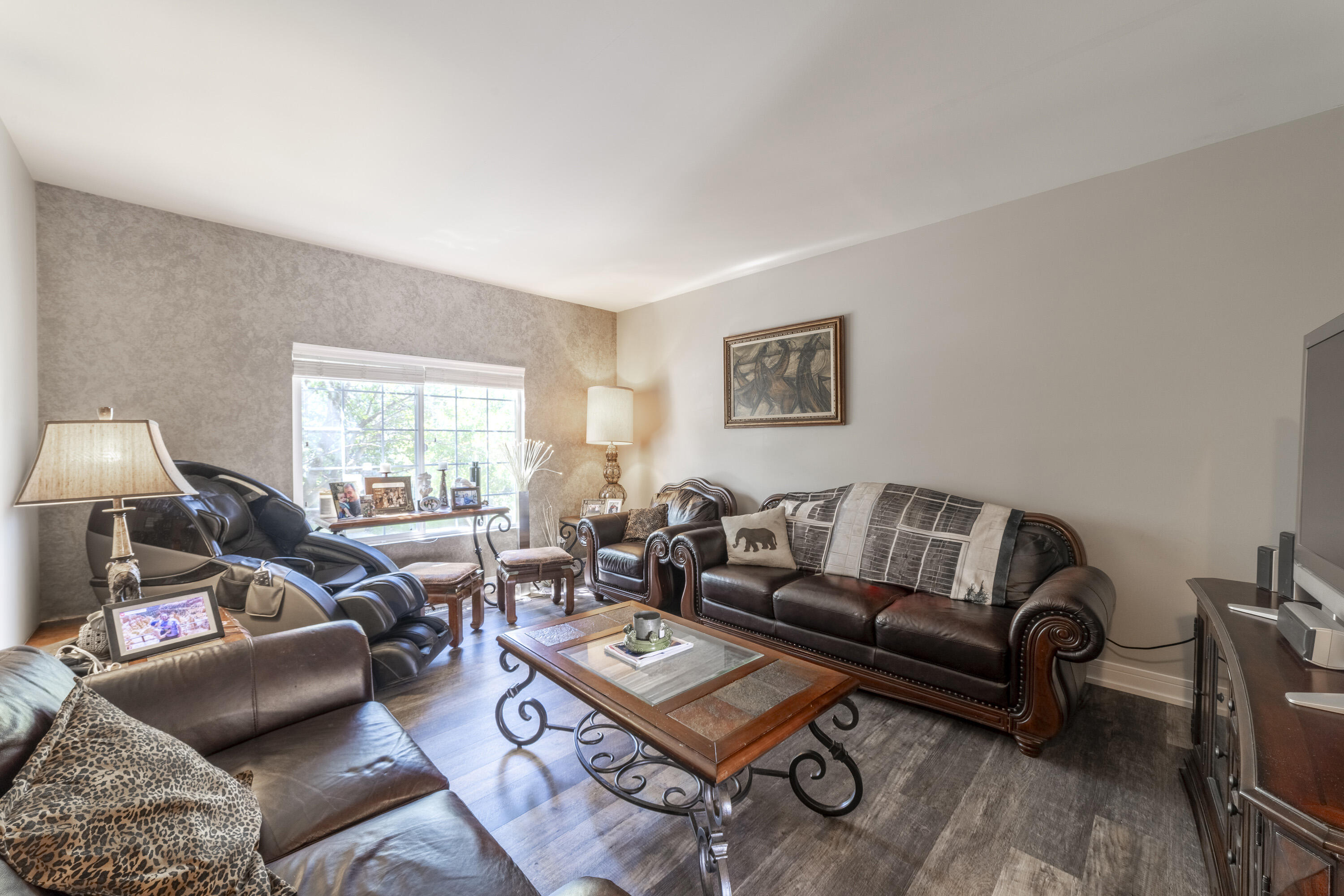 135 Enclave Circle, Bolingbrook, IL #B, 60440; Image #2