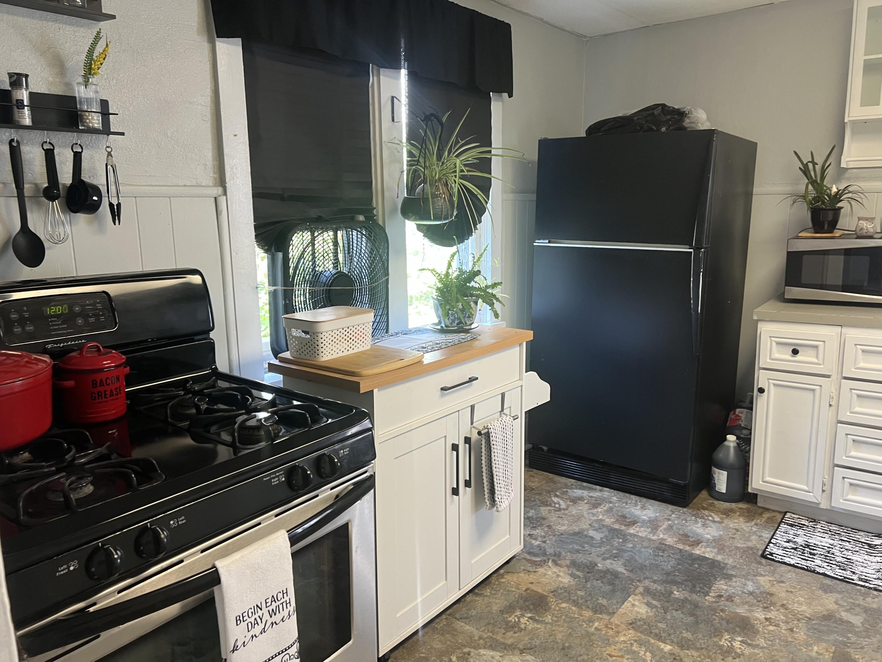 113 E Vine Street, Rensselaer, IN 47978; Image #11
