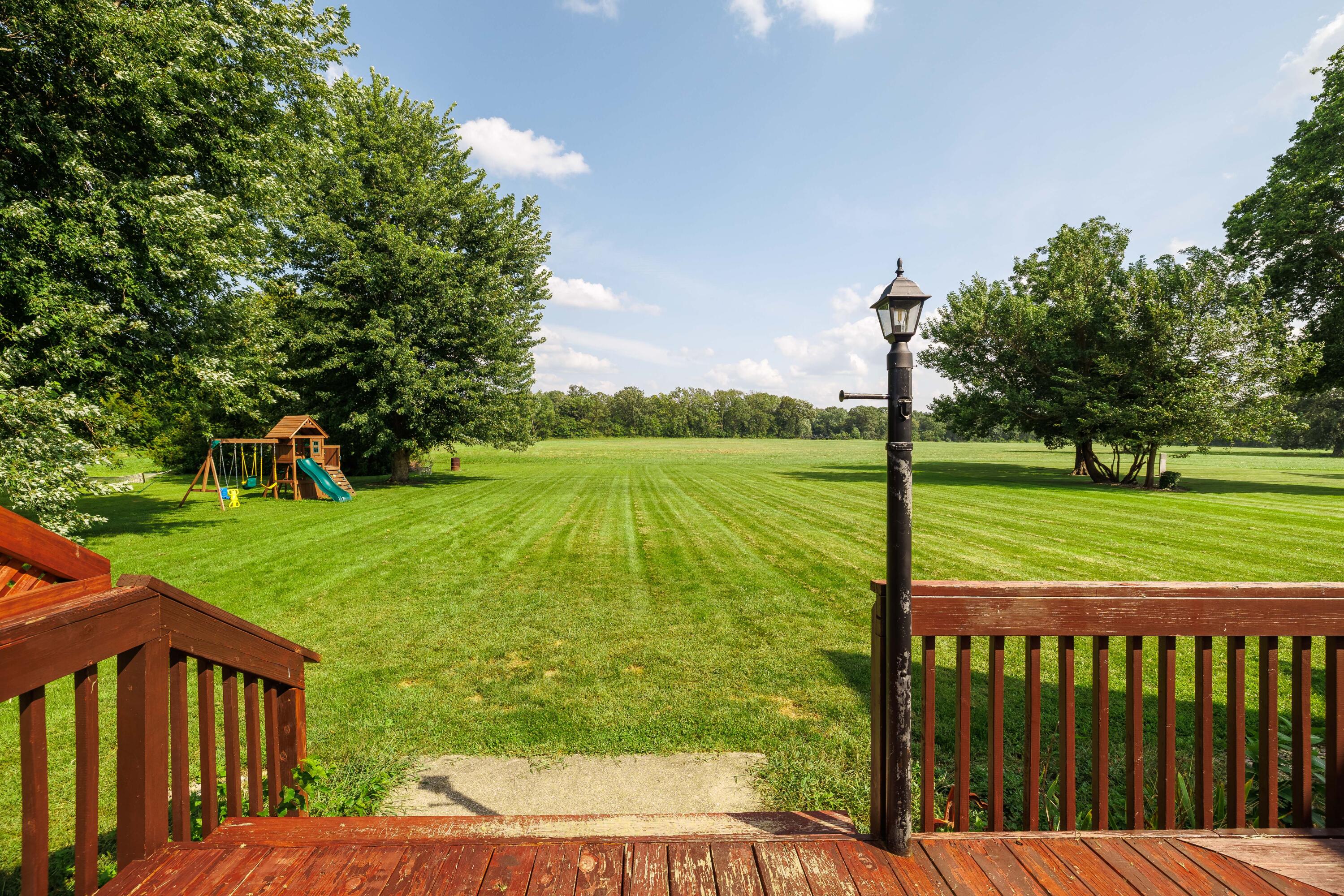 9111 S 335 E, Brook, IN 47922; Image #12