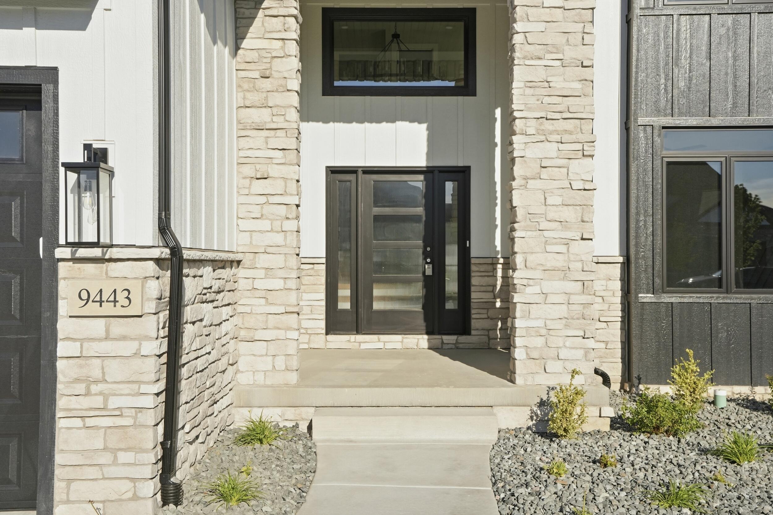 9443 Tall Grass Trail, St. John, IN 46373; Image #3
