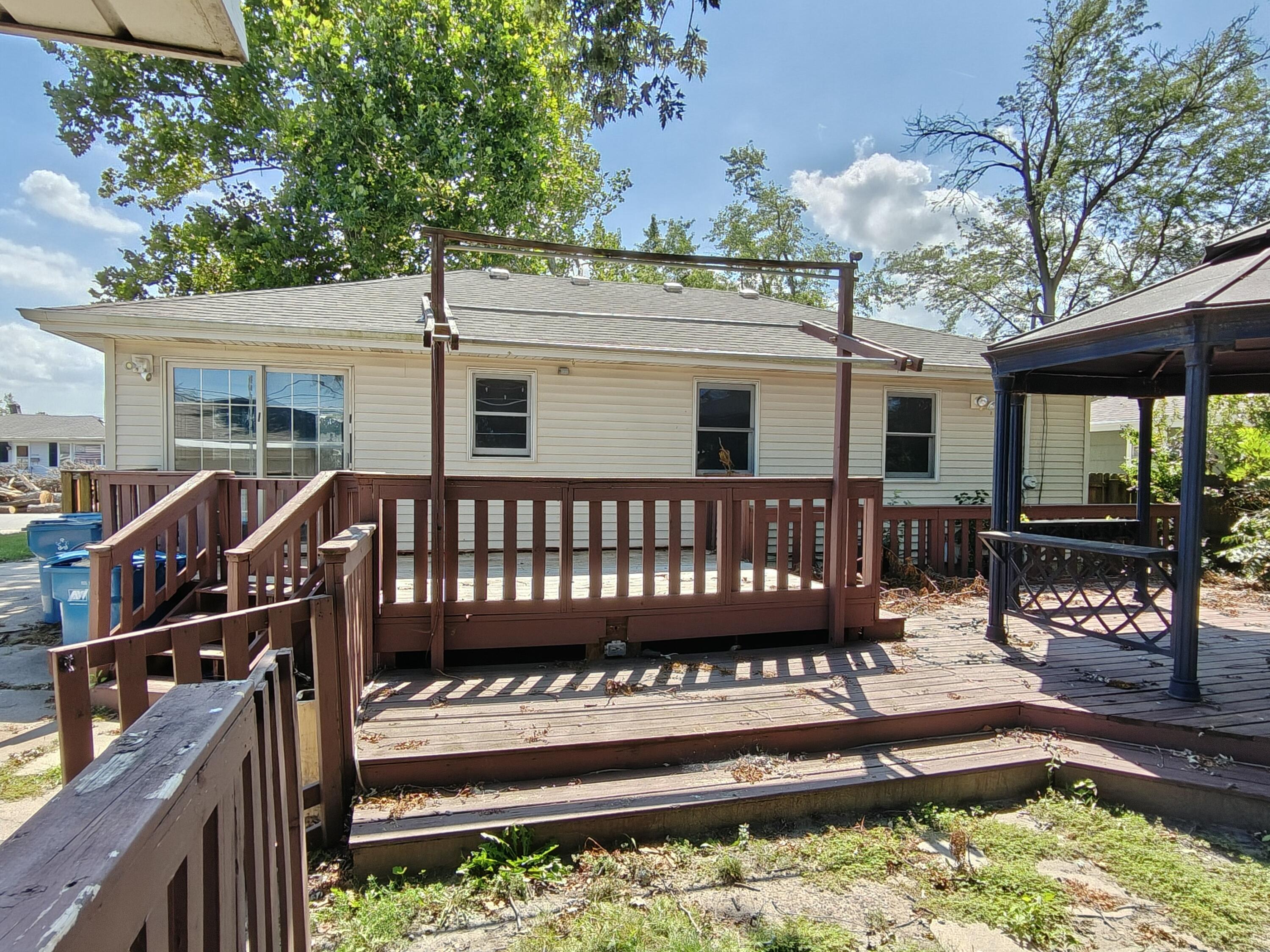 3527 41st Street, Highland, IN 46322; Image #25