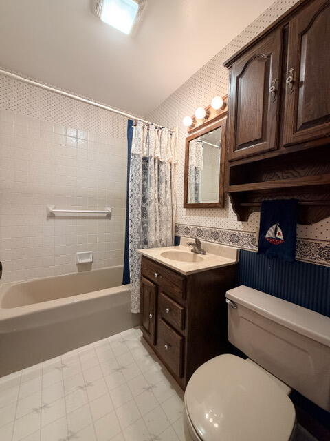 54 Dogwood Drive, La Porte, IN 46350; Image #21