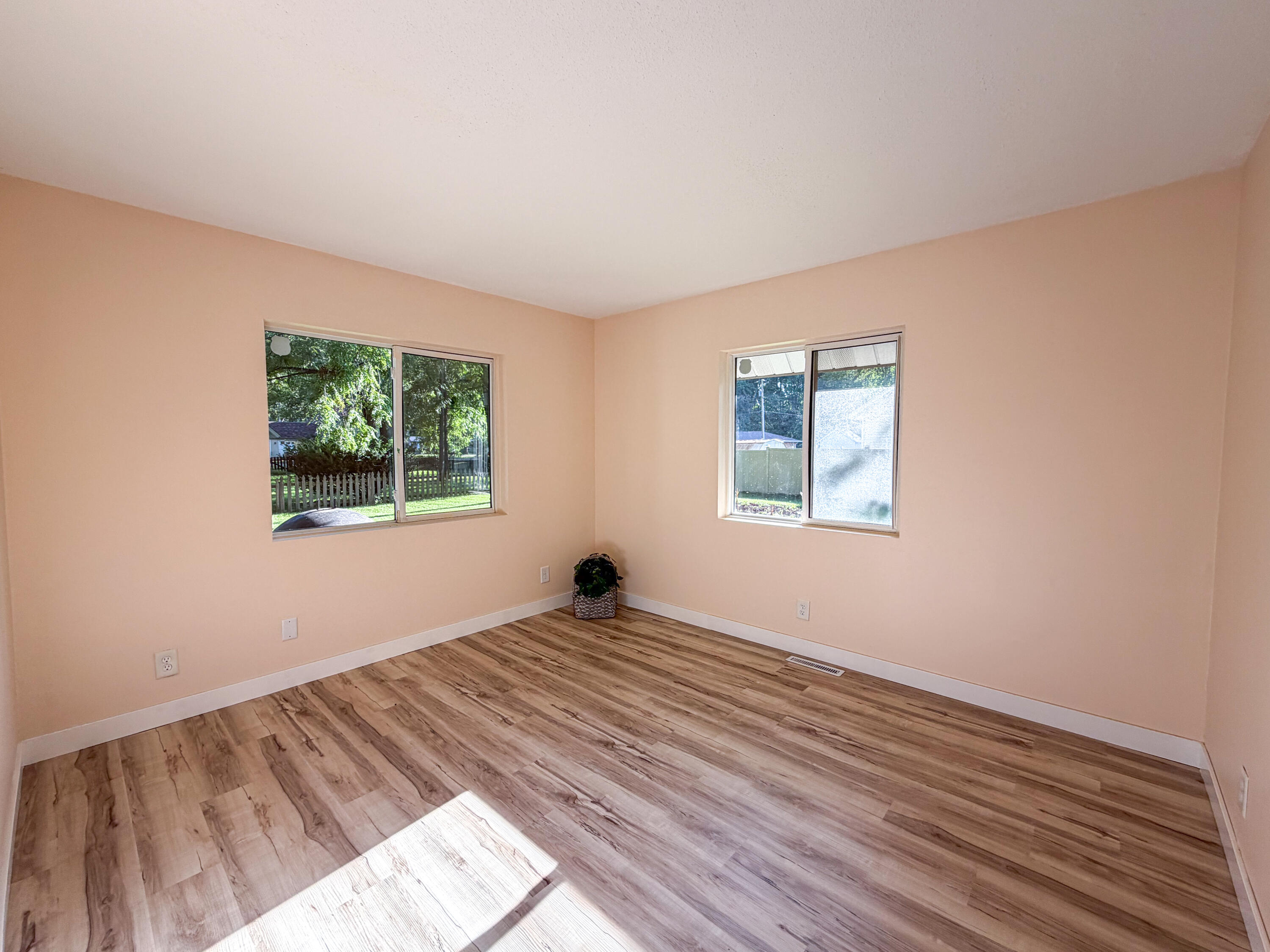 1623 E Coolspring Avenue, Michigan City, IN 46360; Image #16