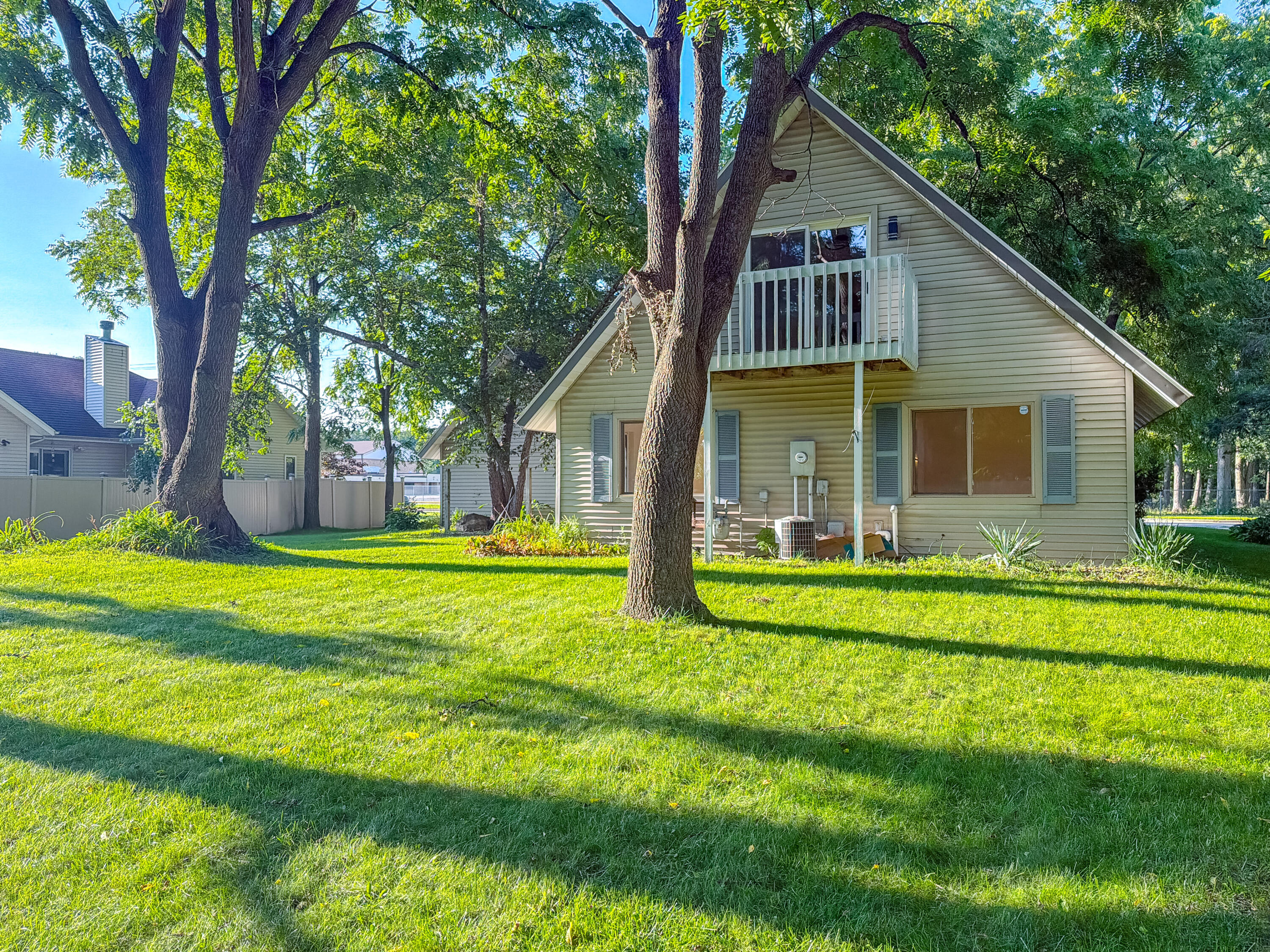 1623 E Coolspring Avenue, Michigan City, IN 46360; Image #30