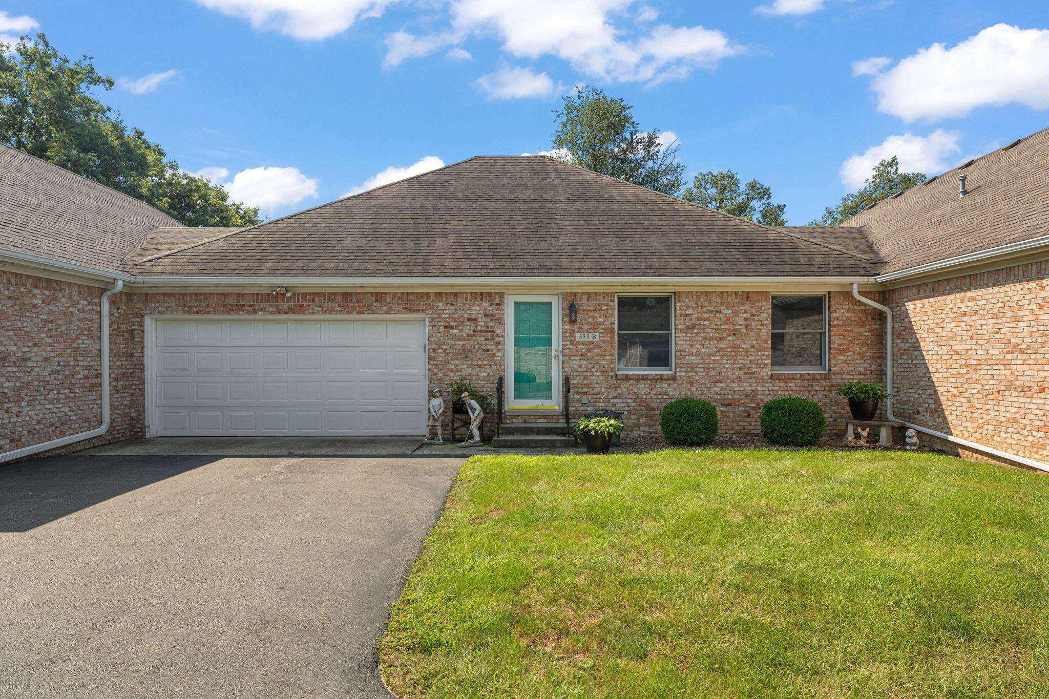 533 Begonia Street SE, DeMotte, IN #B, 46310; Image #2