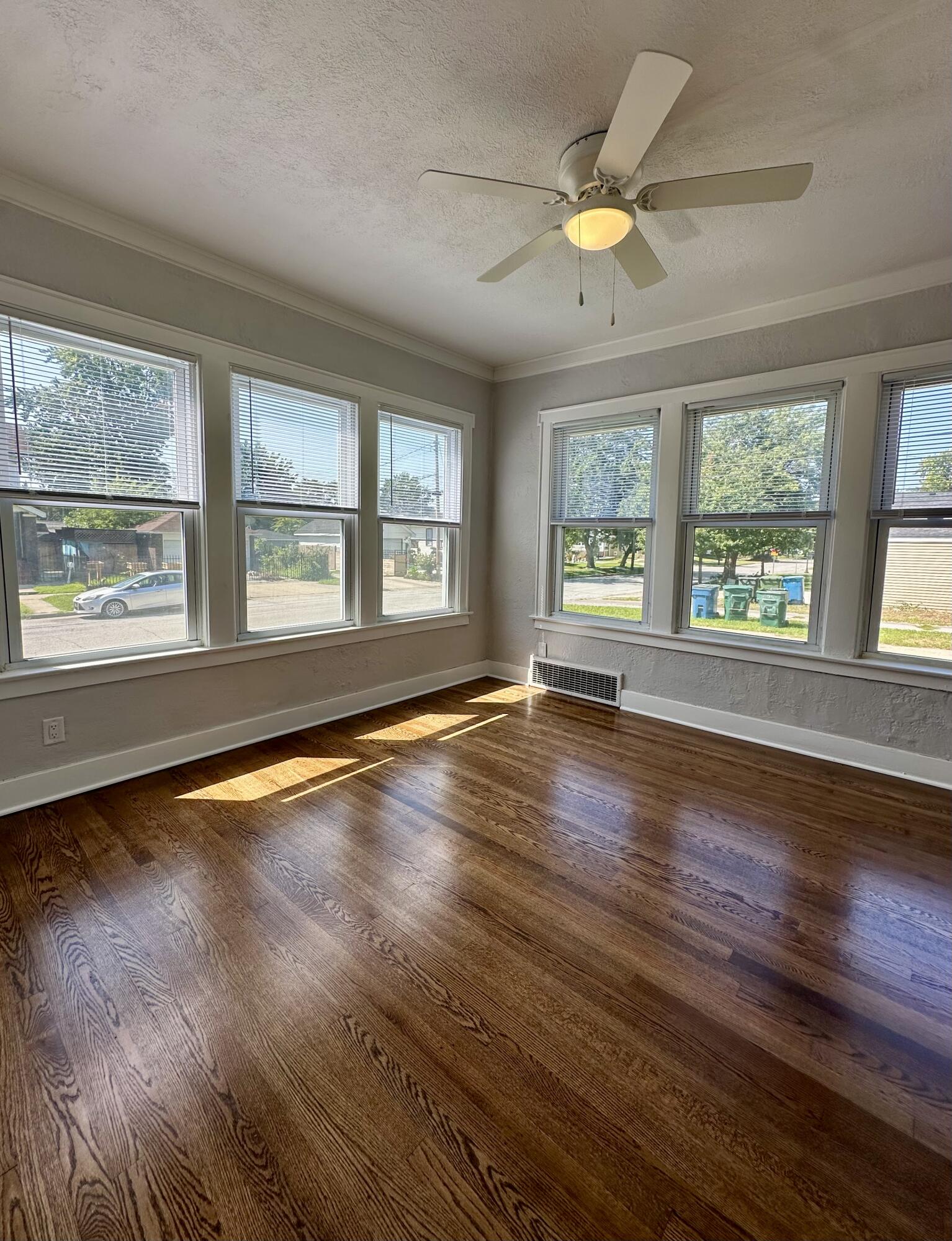 6548 Jefferson Avenue, Hammond, IN 46324; Image #16