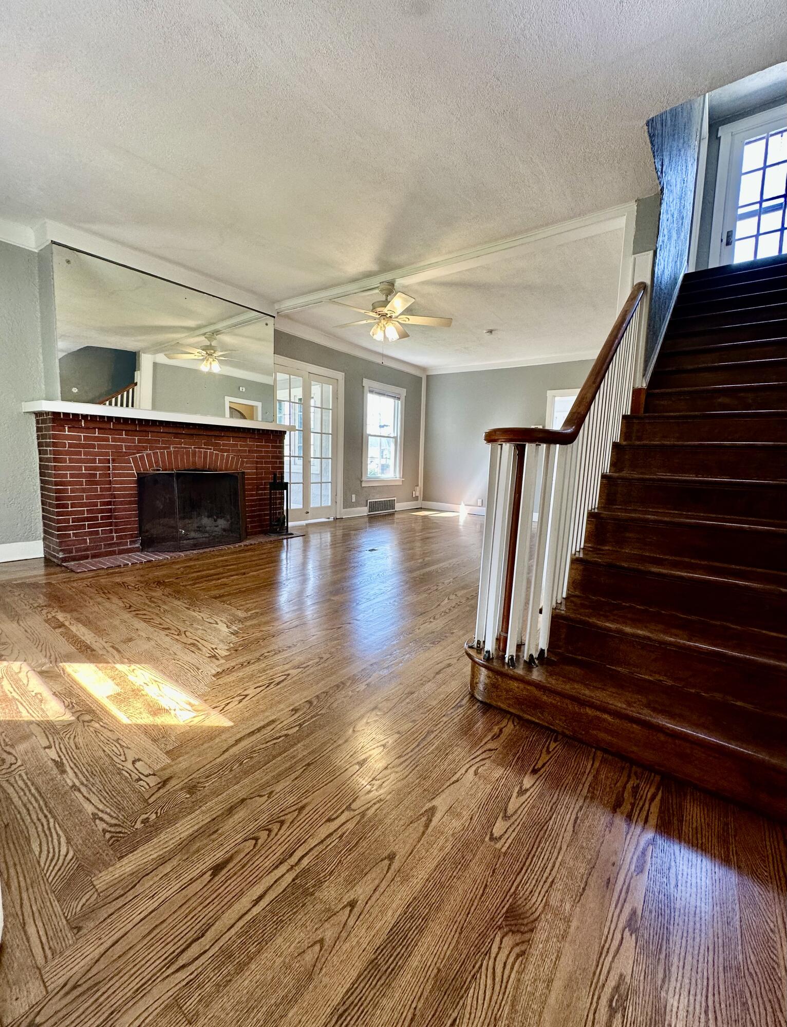 6548 Jefferson Avenue, Hammond, IN 46324; Image #5