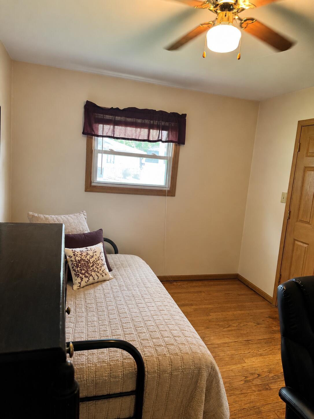 417 Softwood Drive, Hobart, IN 46342; Image #9