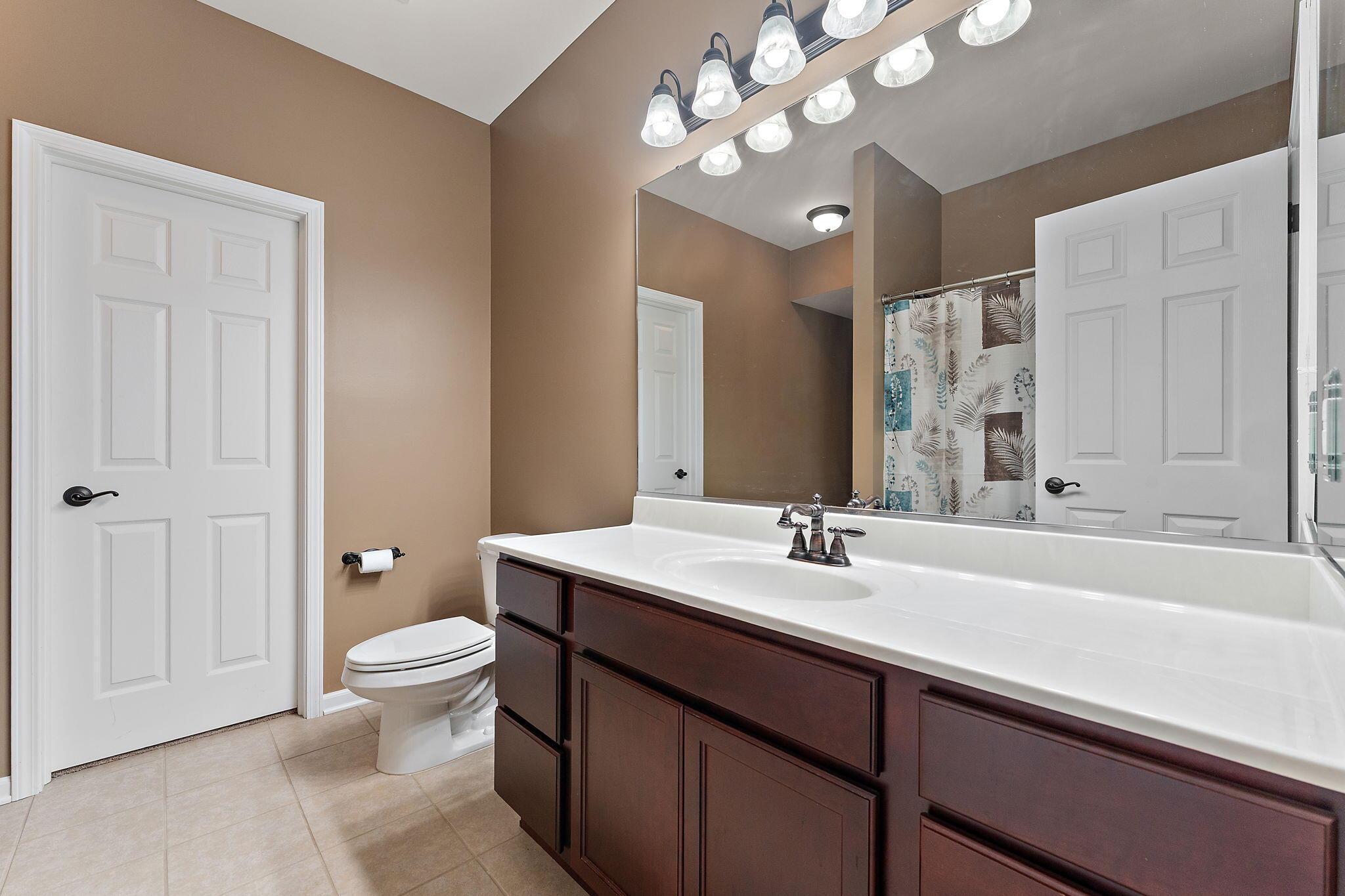 8733 Forest Glen Court, St. John, IN 46373; Image #21