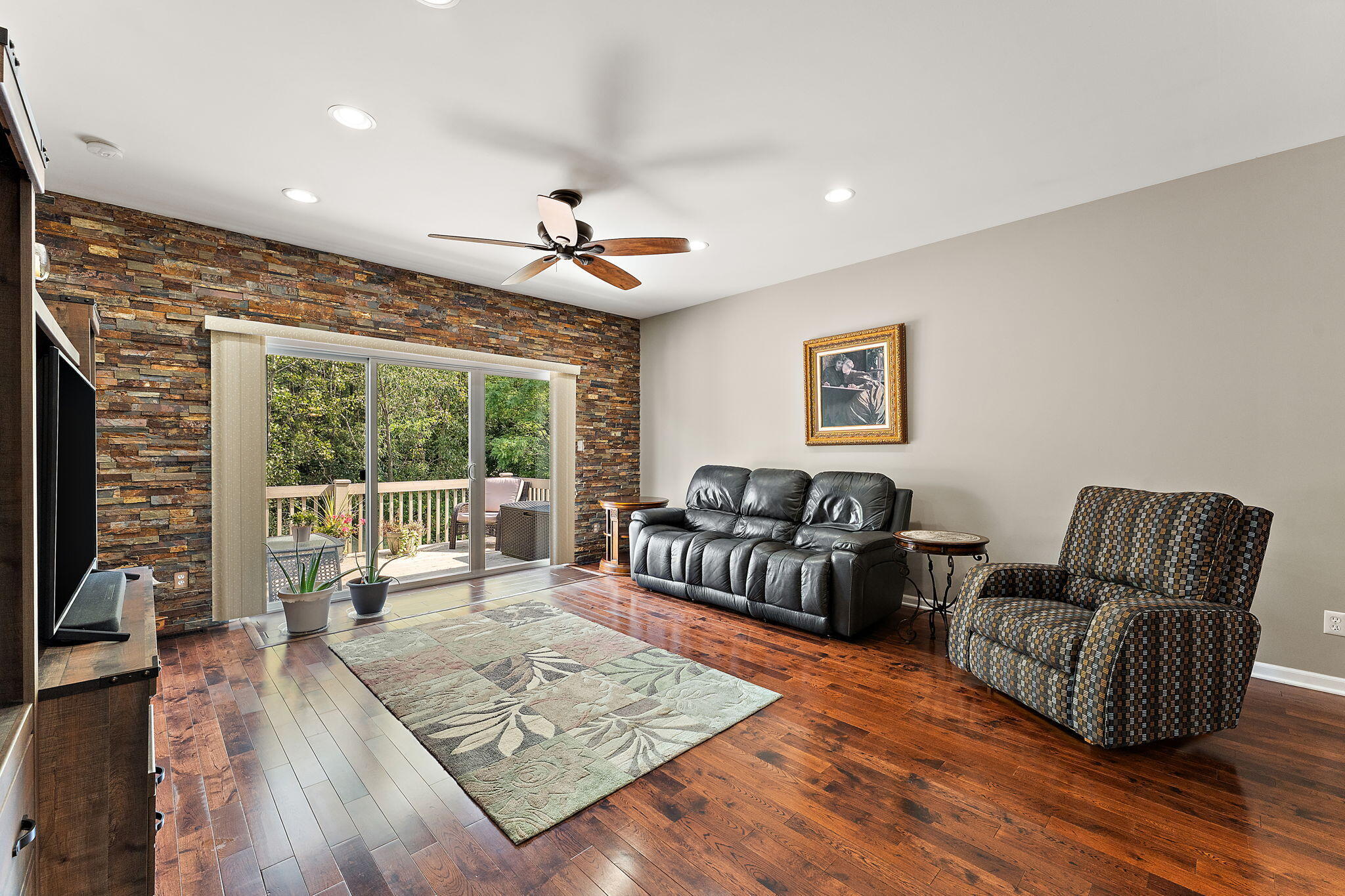 8733 Forest Glen Court, St. John, IN 46373; Image #6