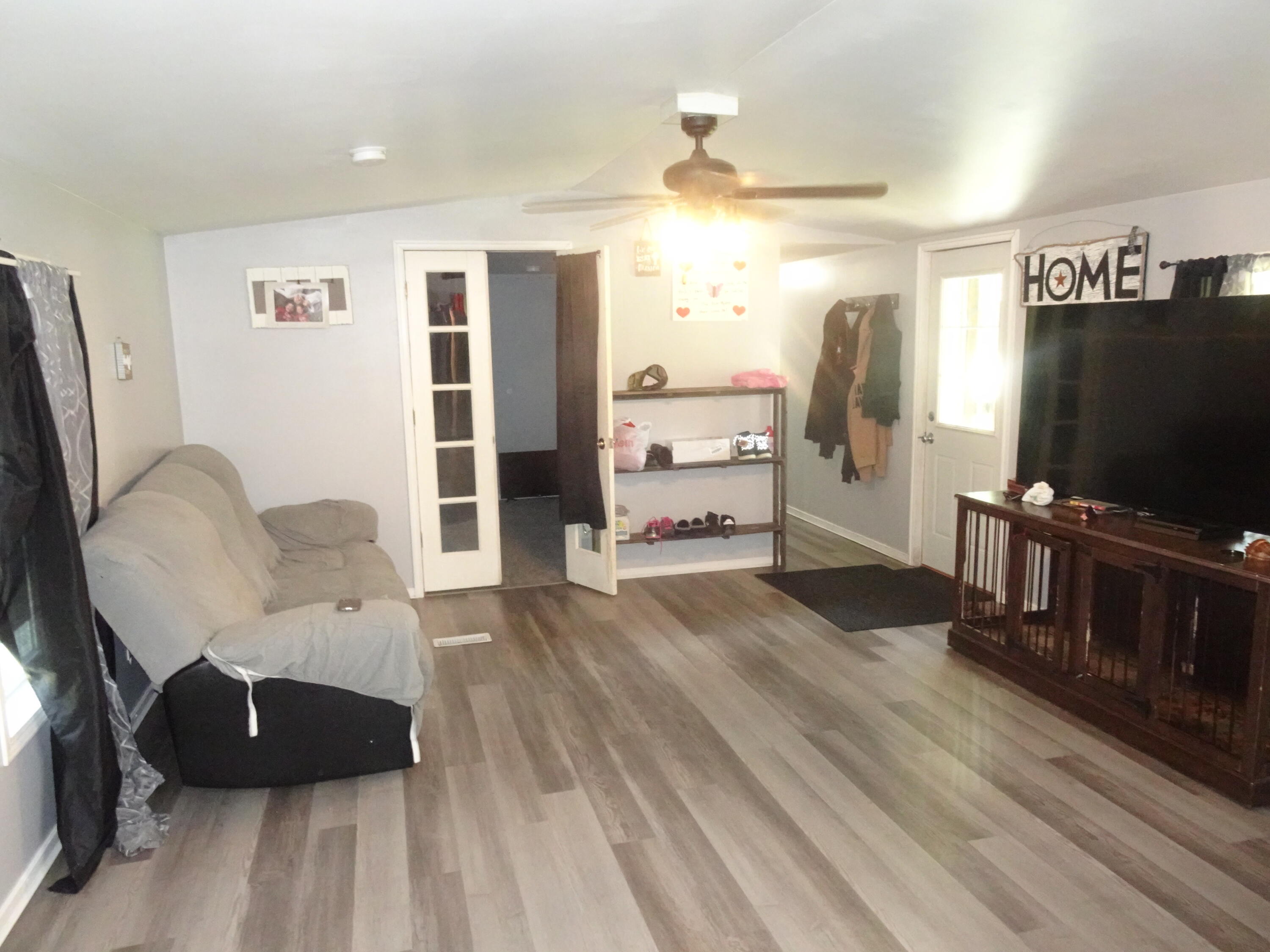 8215 S U.s. 421, San Pierre, IN 46374; Image #4