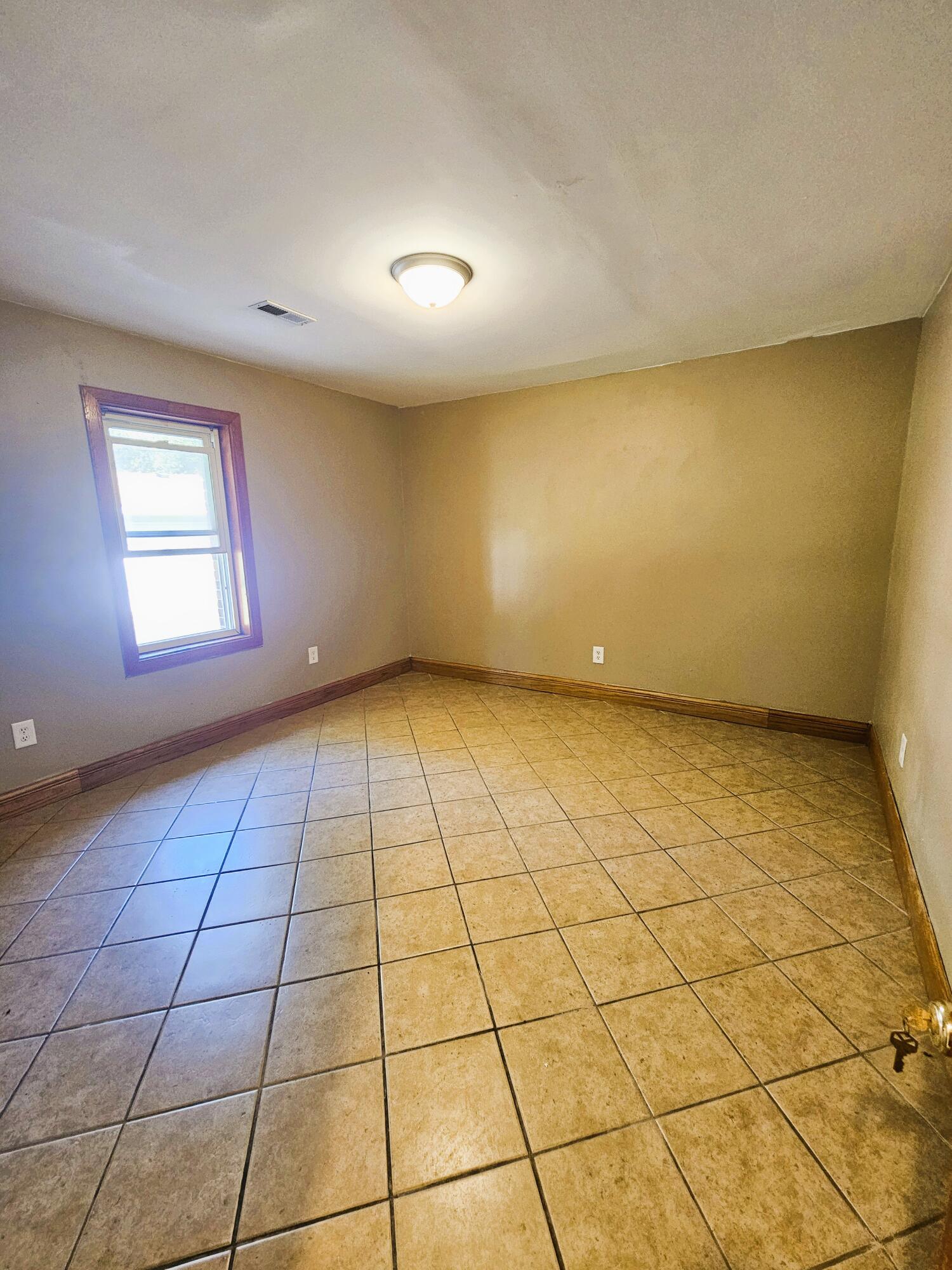2813 New Hampshire Street, Lake Station, IN 46405; Image #12