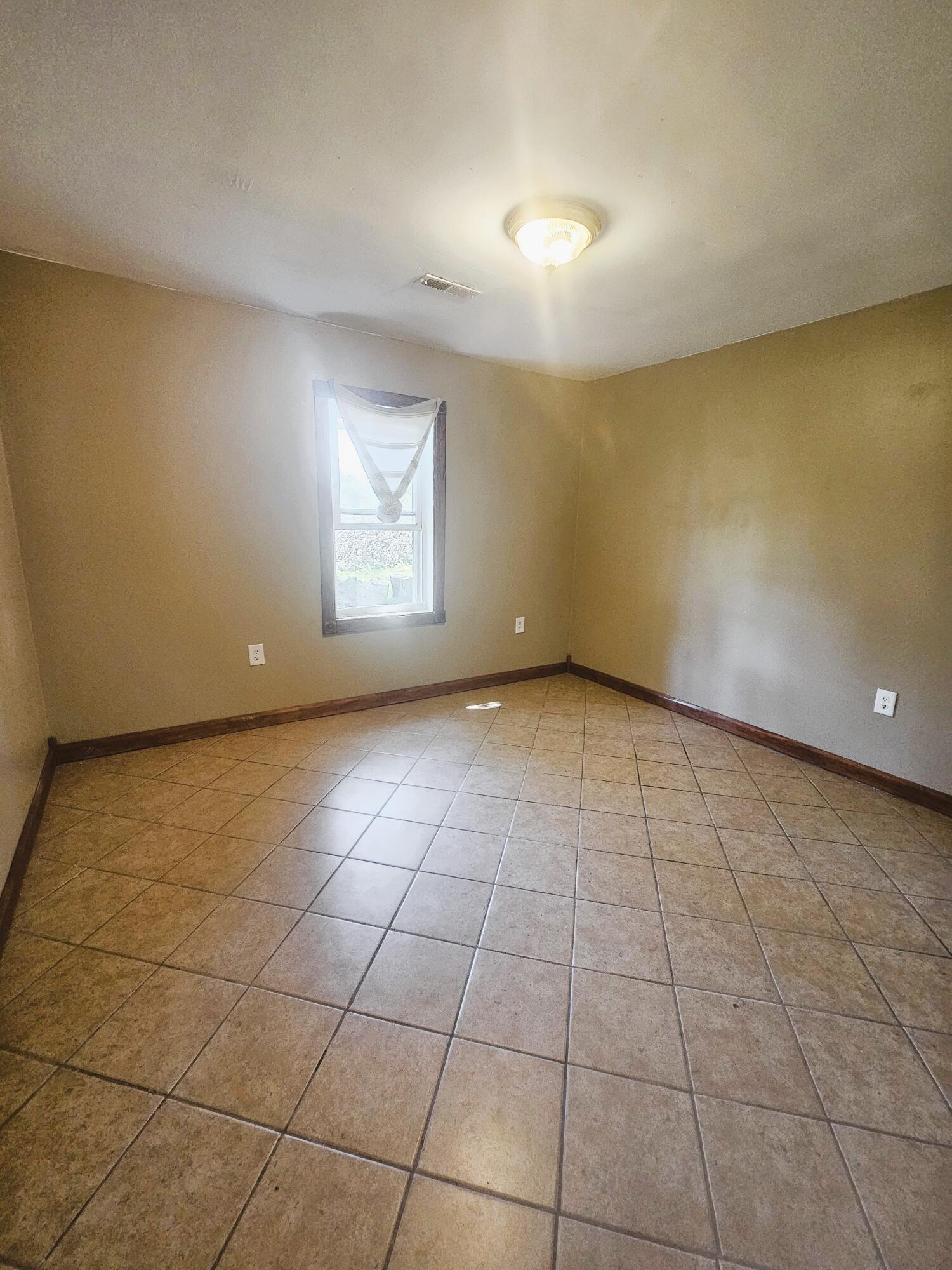 2813 New Hampshire Street, Lake Station, IN 46405; Image #18