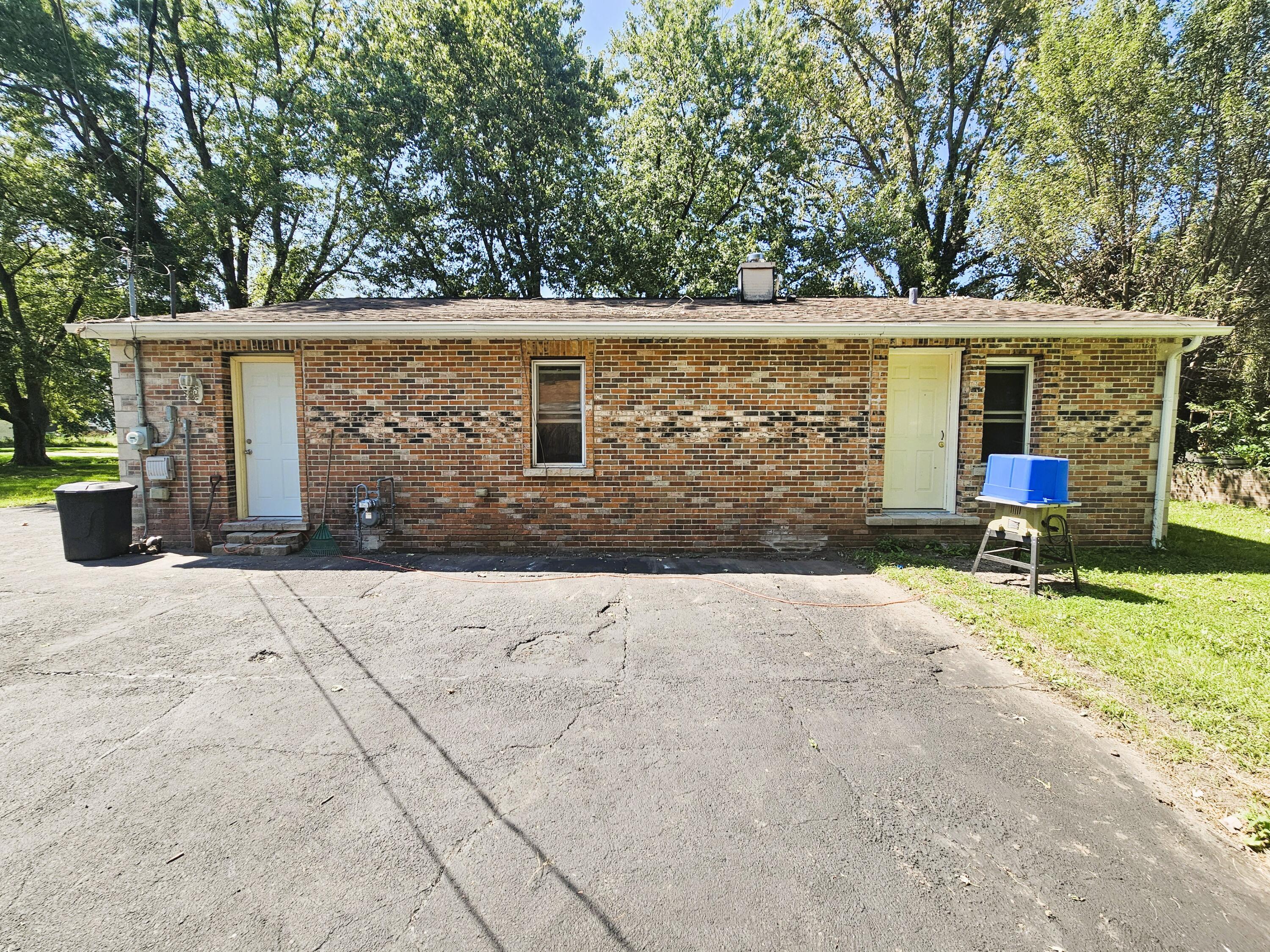2813 New Hampshire Street, Lake Station, IN 46405; Image #22