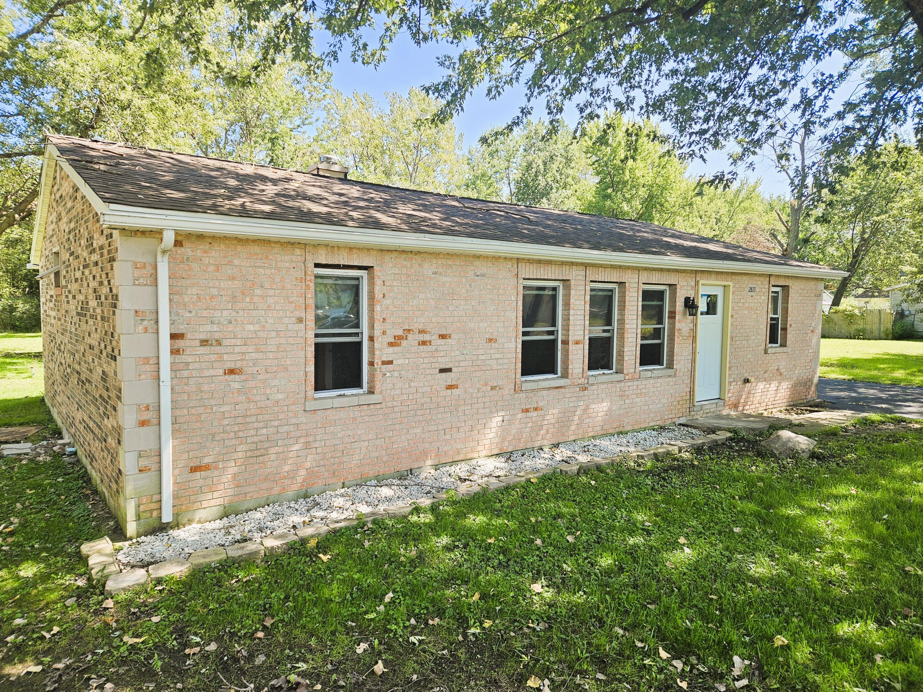 2813 New Hampshire Street, Lake Station, IN 46405; Image #3