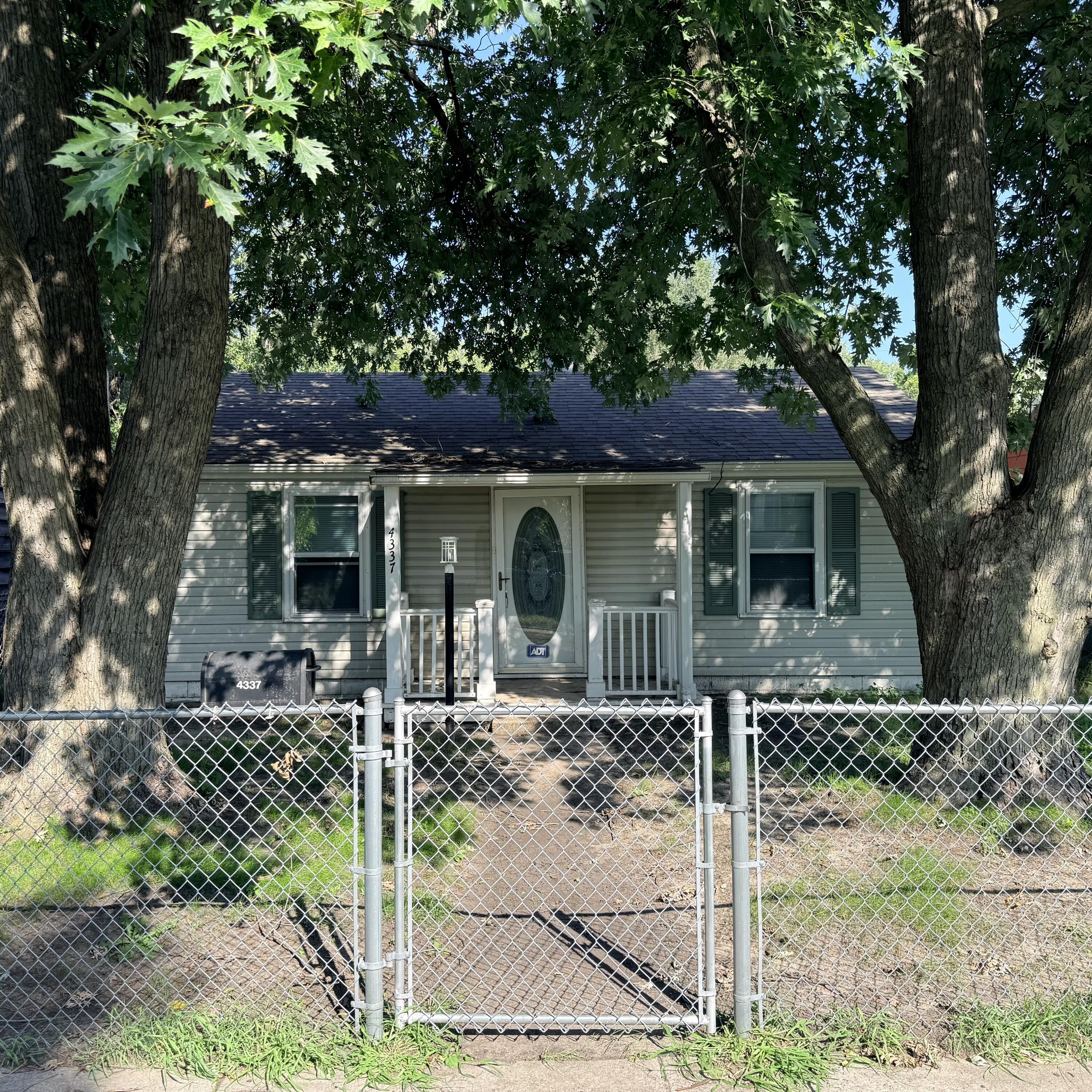 4337 Elm Avenue, Hammond, IN 46327; Image #9