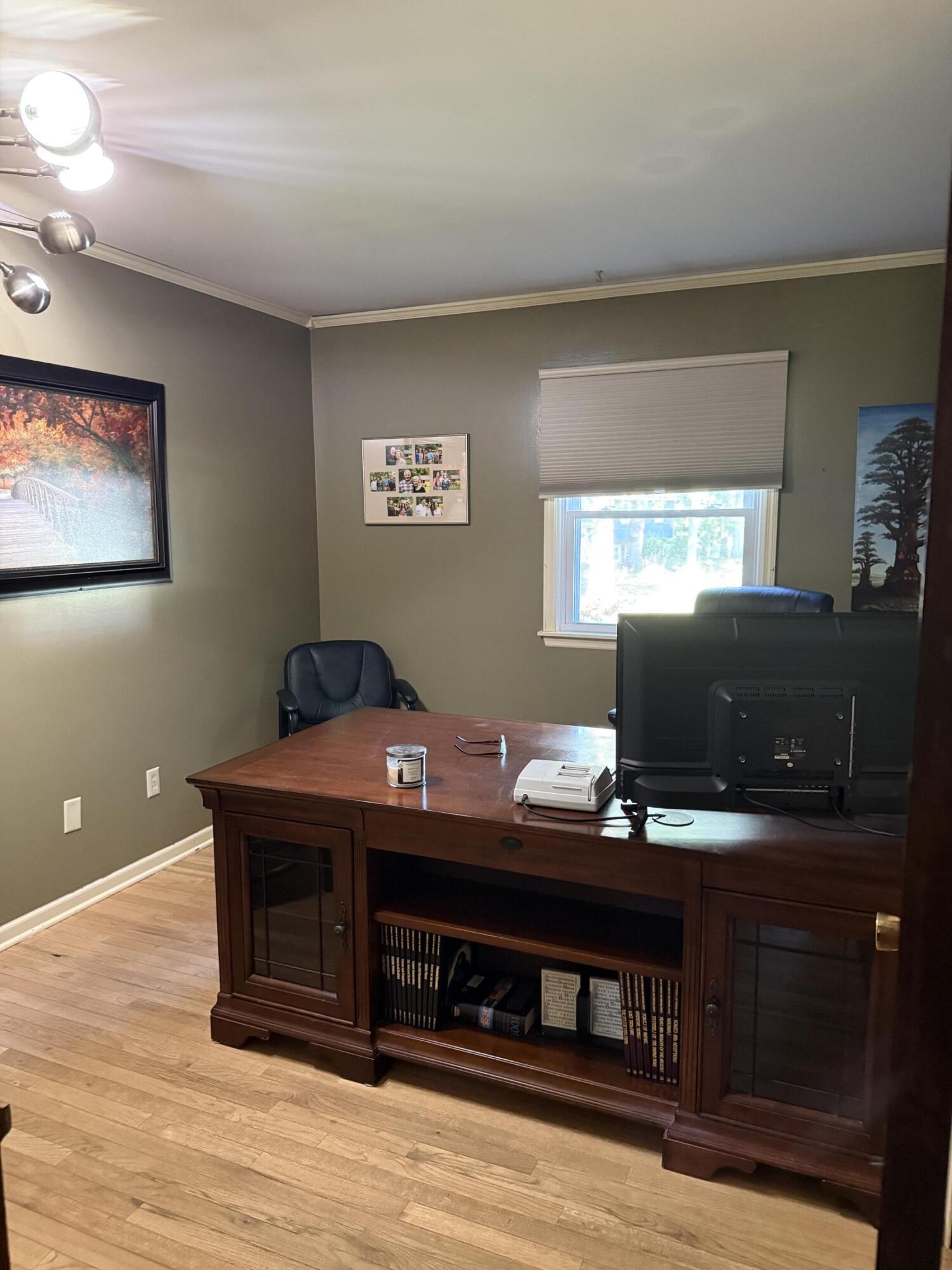 4000 Hemlock Drive, Valparaiso, IN 46383; Image #47