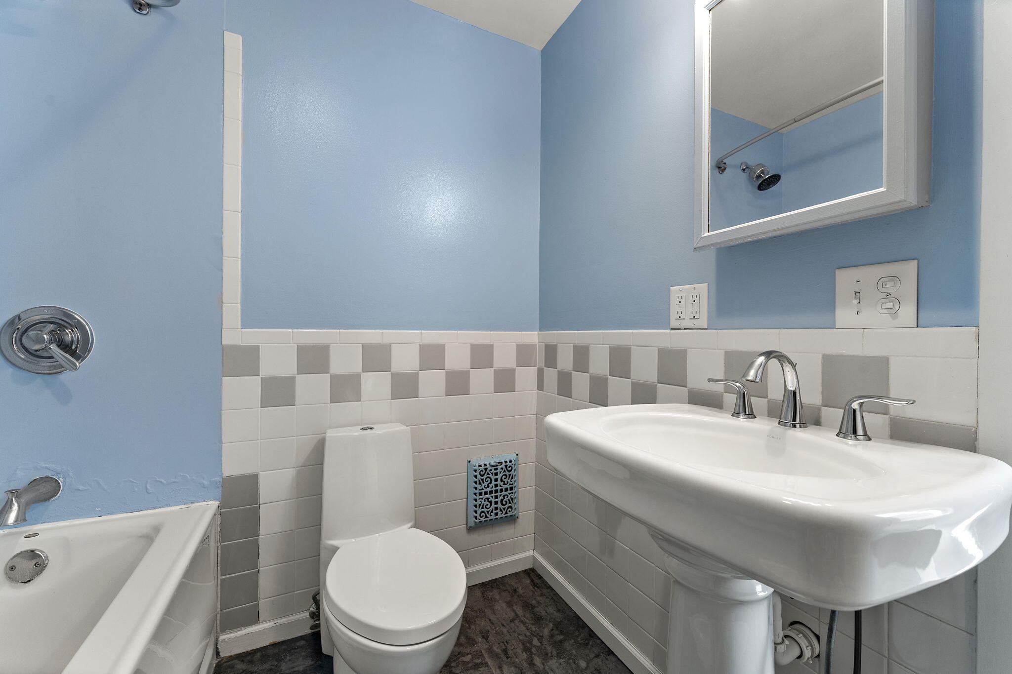 255 Jefferson Street, Valparaiso, IN 46383; Image #15